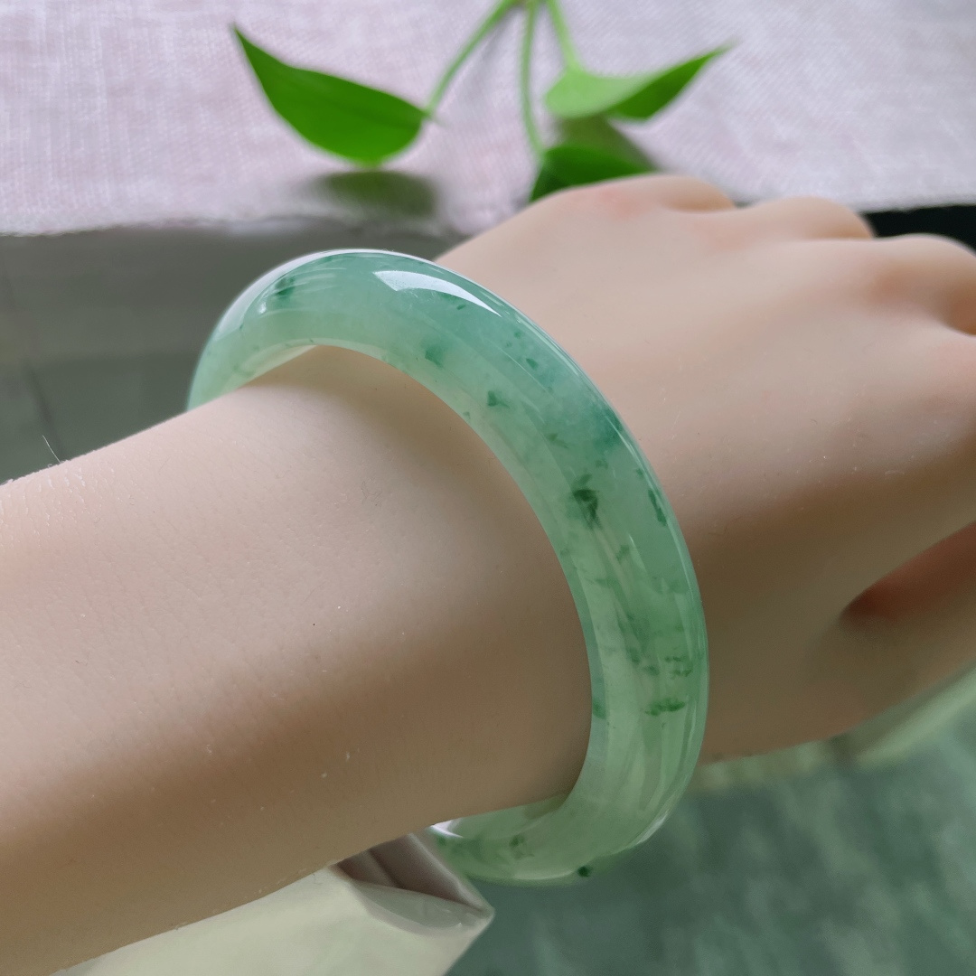 59.2/11.6/8.6，飘花正圈，花影摇曳，清纯动人，种老，灵动，无裂，ss50837a