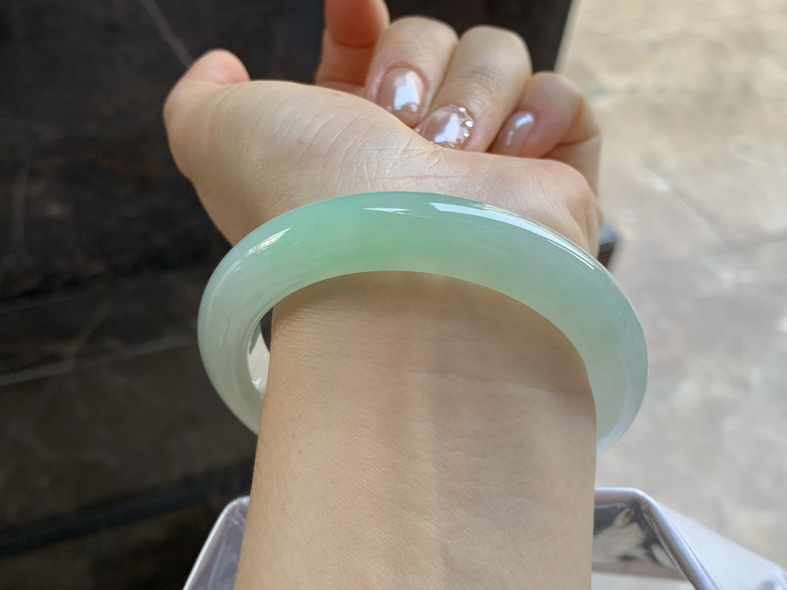 56.5-11-9.4

带色手镯^_^小清新～上手漂亮