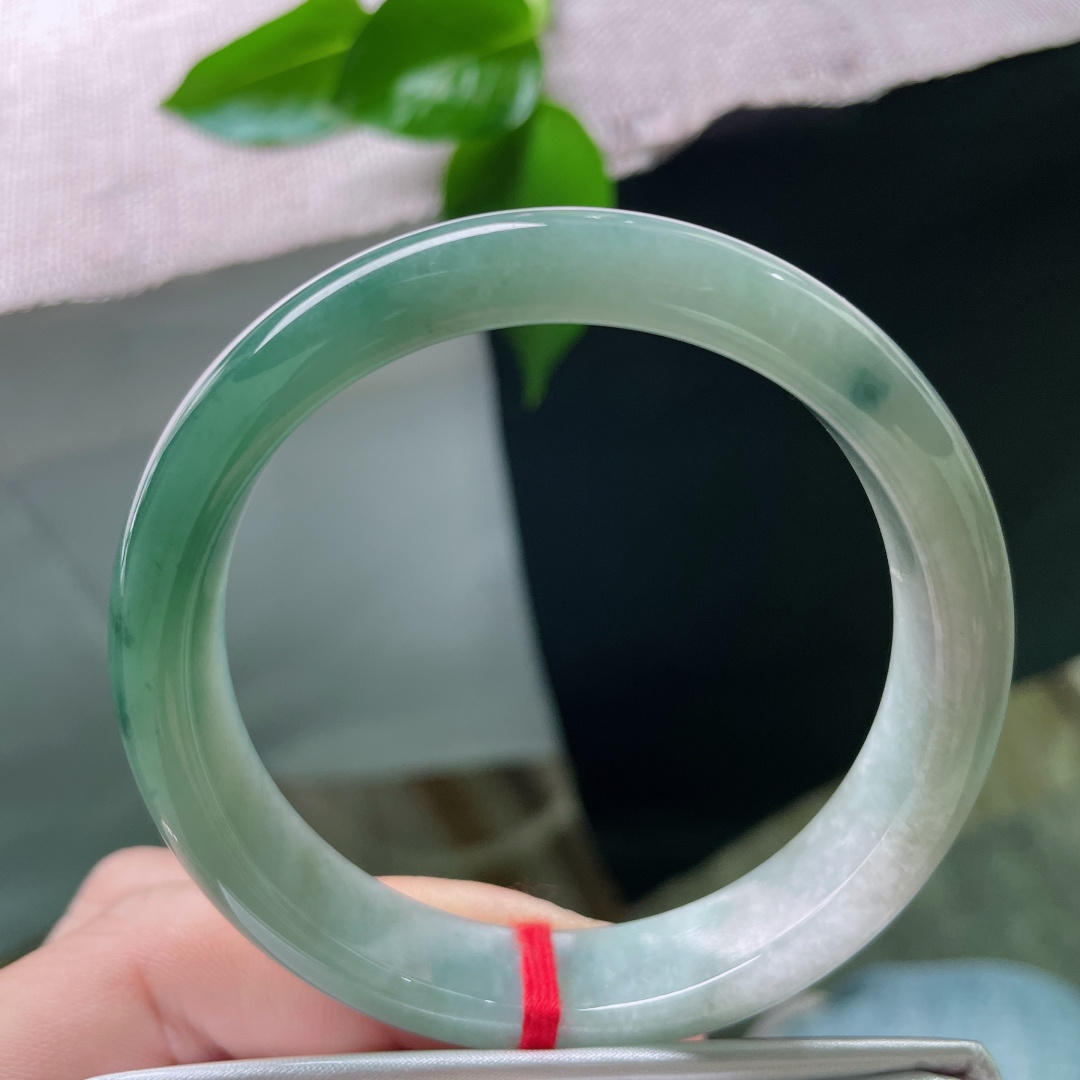 56.3/12.1/7.3，油青正圈，油润有光泽，颜色过渡自然，种老，有纹，ss49208a