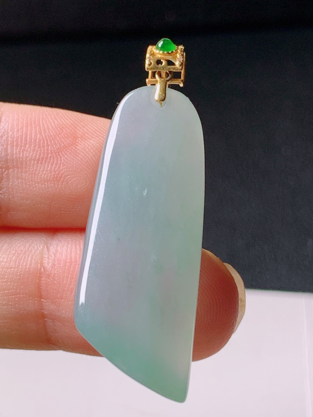 ️ 冰种随形吊坠，水润起胶，裸石35.1-13.6-8.243.7