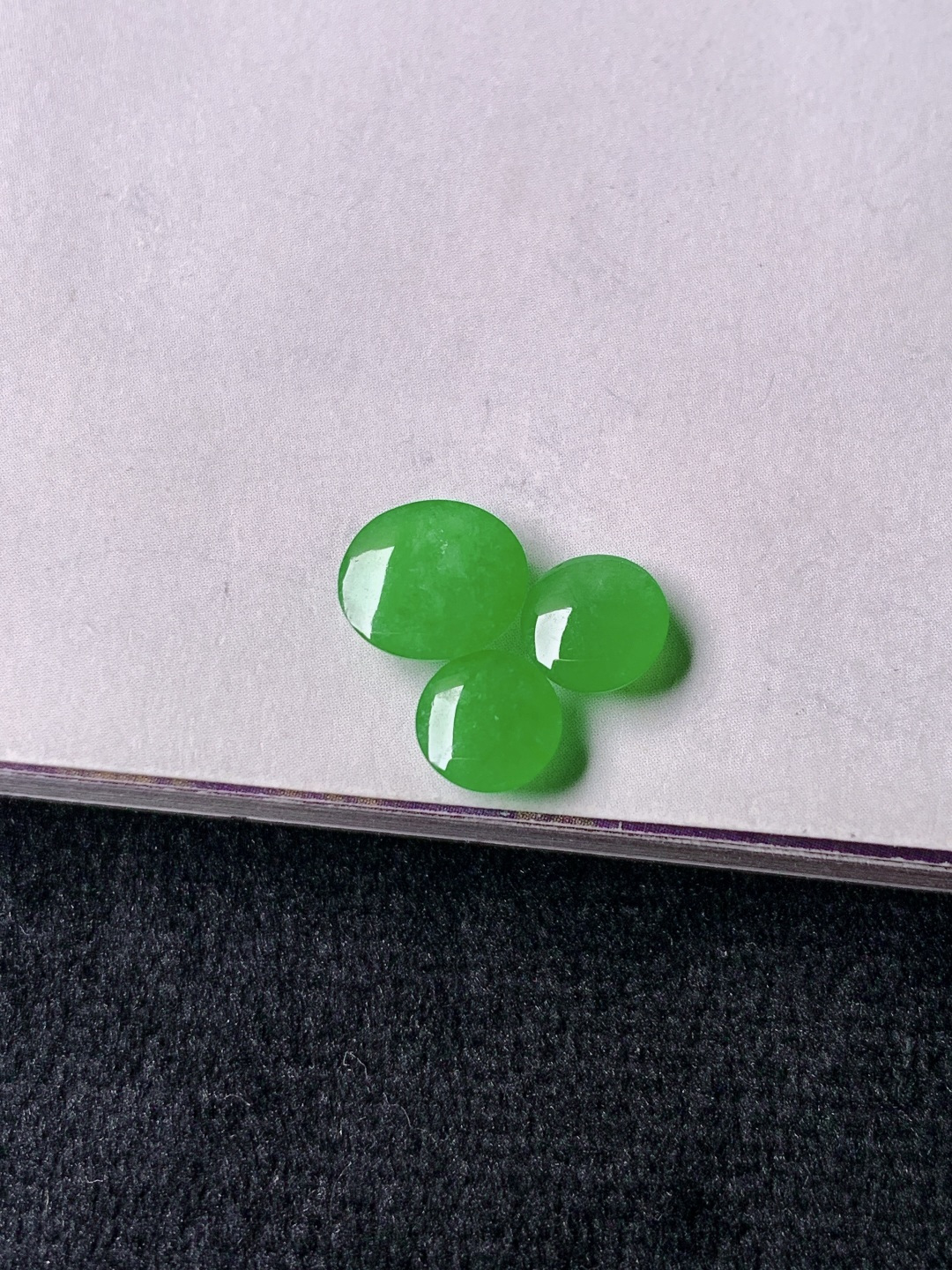 ️冰绿蛋面一手，色泽浓艳，0424尺寸7.9/7/3.6/6/3.1