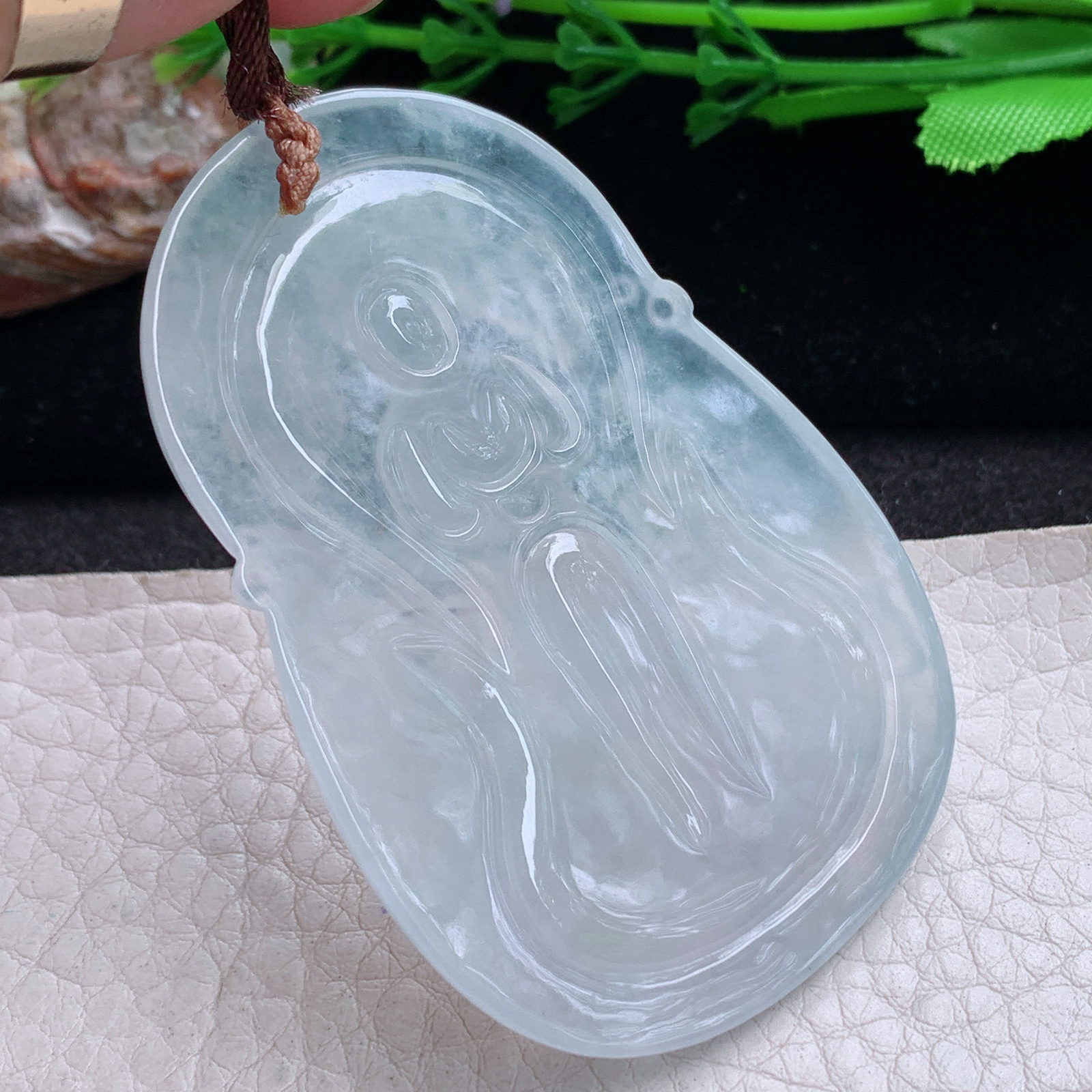 bg实拍62.3*543.5*6缅甸翡翠精雕冰种千手观音 生肖守护神玉吊坠 玉挂件