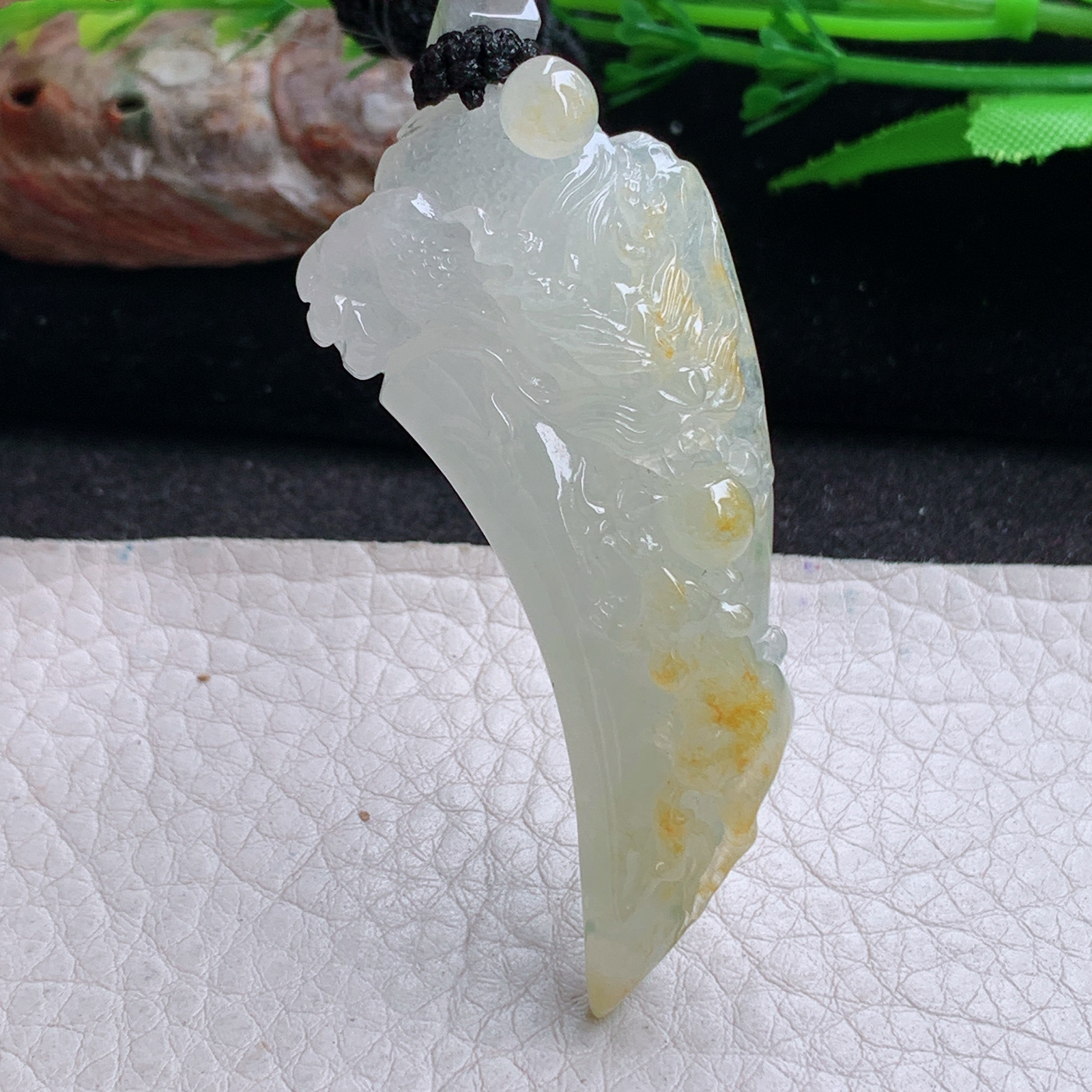 yl实拍56*24.2*10缅甸翡翠冰黄生意兴隆龙牙 龙牌玉吊坠 玉挂件