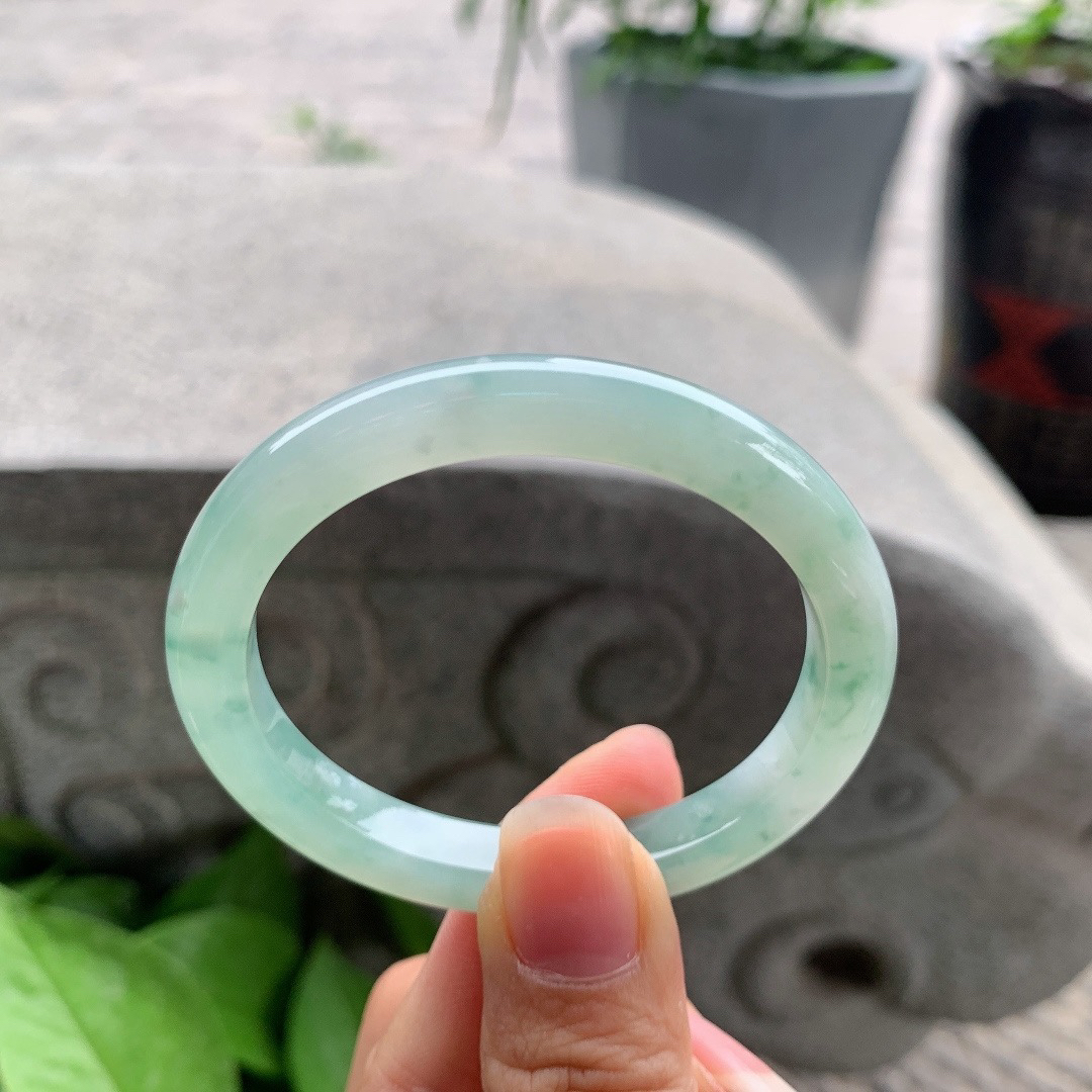 小圈口 51.6-44.5-7.8-7.4【冰飘花贵妃手镯】贵妃51 52可戴