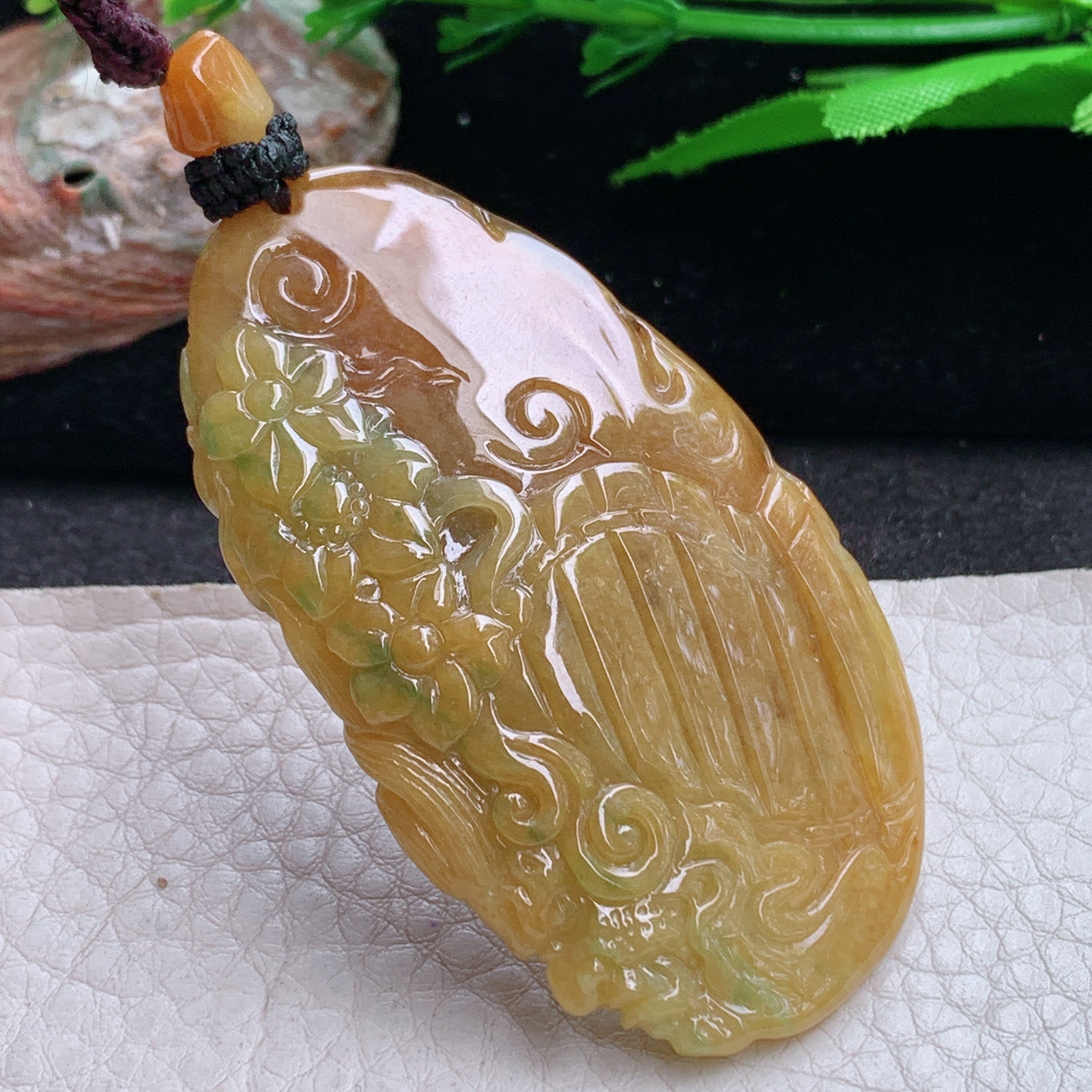 yl实拍61*36*8.2特色缅甸翡翠双彩立体雕花开见佛 普度众生玉吊坠 玉挂件