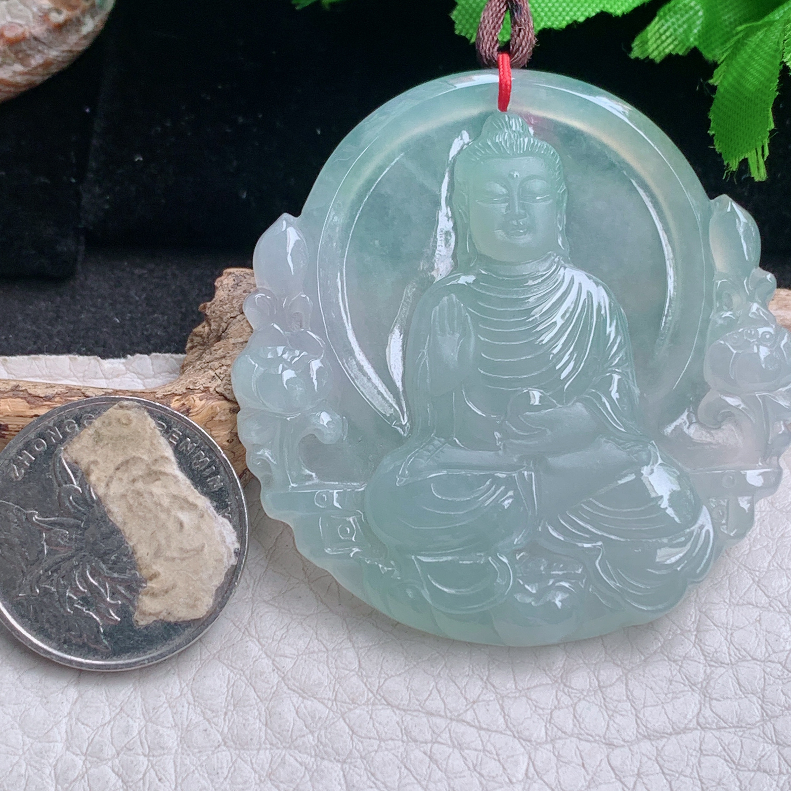 bg实拍54.3*53.2*5.8缅甸翡翠精雕冰晴大日如来佛祖 佛主玉吊坠 玉挂件