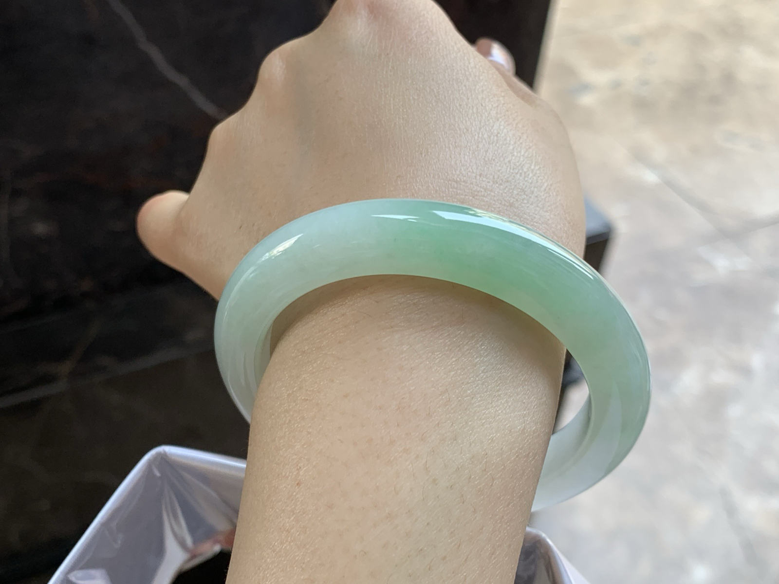 56.5-11-9.4

带色手镯^_^小清新～上手漂亮