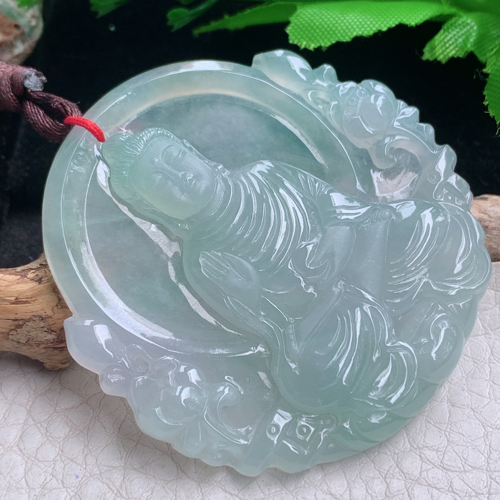 bg实拍54.3*53.2*5.8缅甸翡翠精雕冰晴大日如来佛祖 佛主玉吊坠 玉挂件