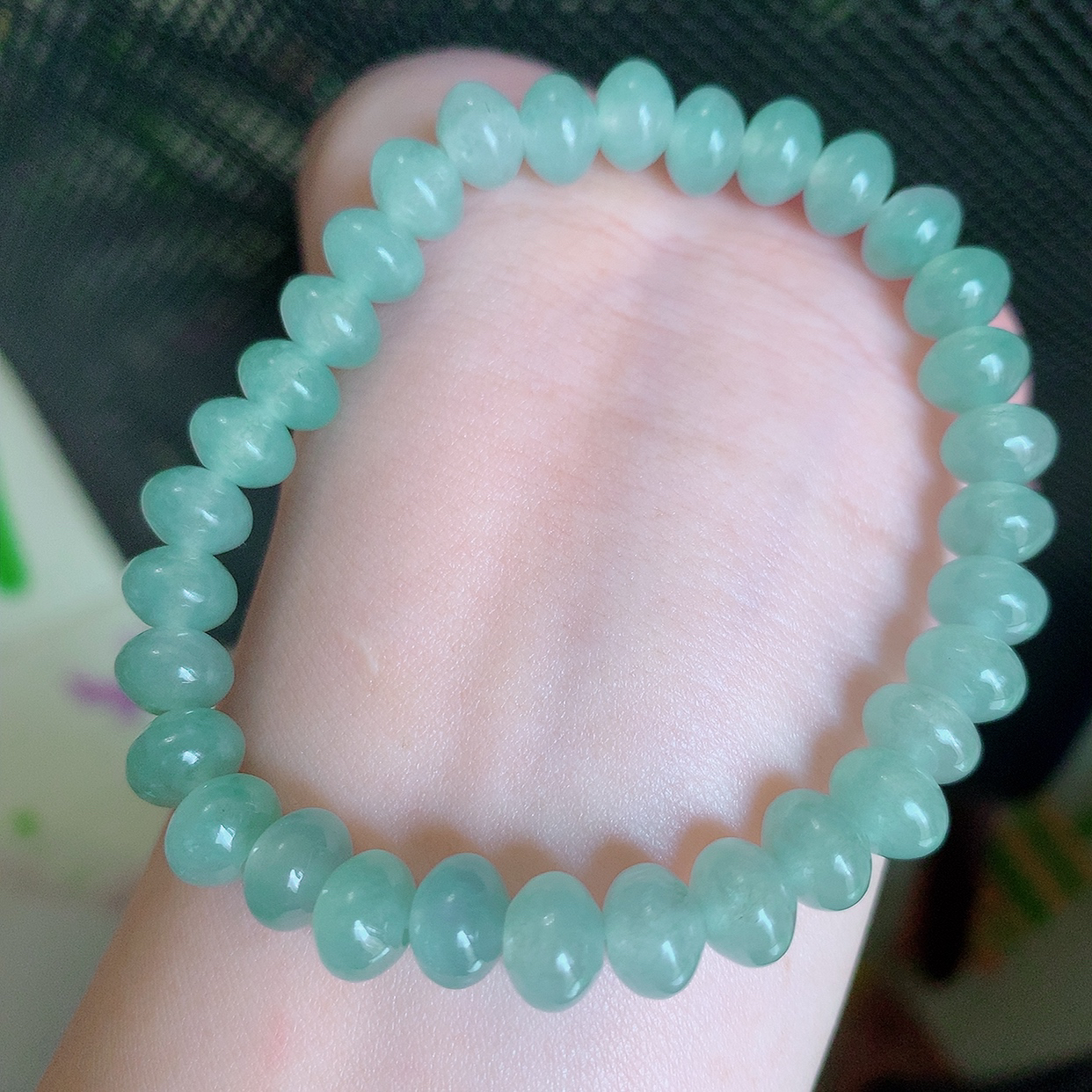 自然光实拍，冰种翡翠手串手链，种老水足，冰清玉润  颜色漂亮  #001.1取一尺寸7.8mm