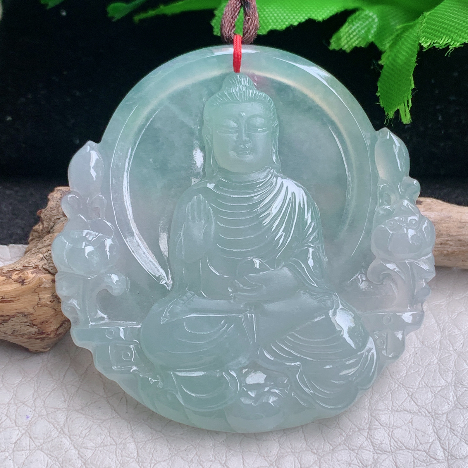 bg实拍54.3*53.2*5.8缅甸翡翠精雕冰晴大日如来佛祖 佛主玉吊坠 玉挂件