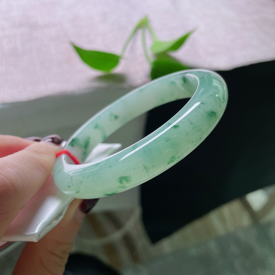 59.2/11.6/8.6，飘花正圈，花影摇曳，清纯动人，种老，灵动，无裂，ss50837a