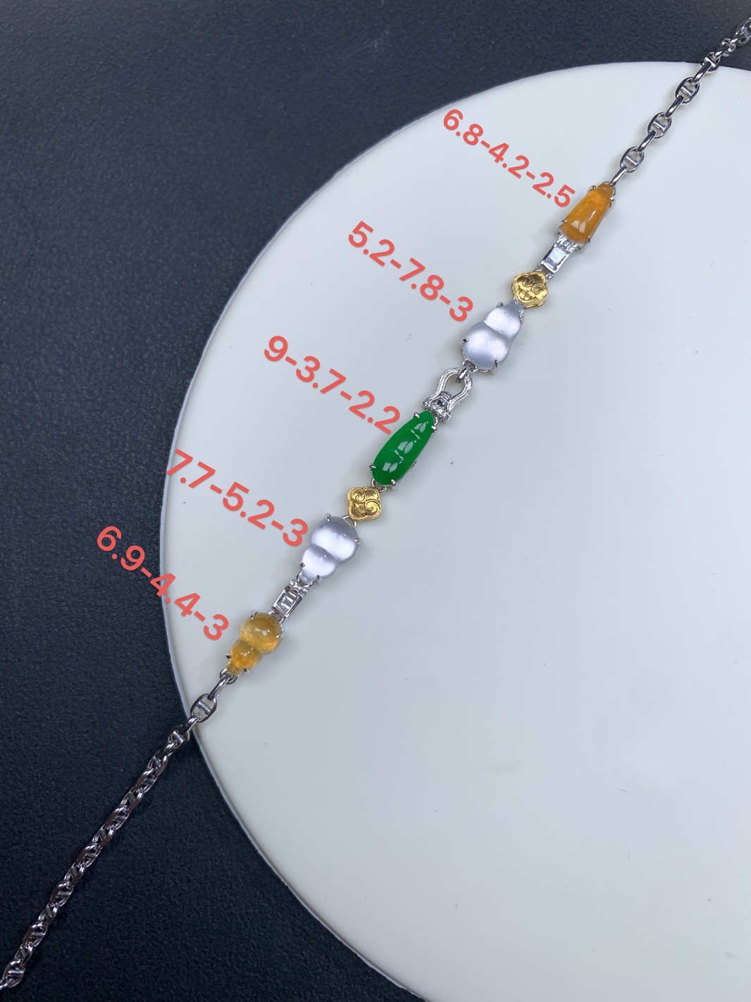 18k金镶嵌冰起光多彩手链18厘米