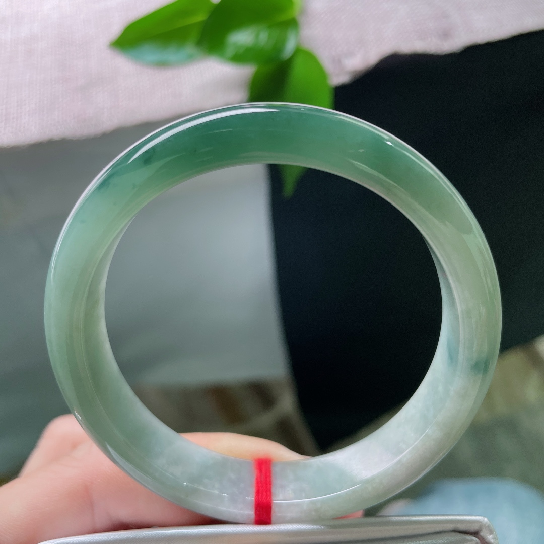 56.3/12.1/7.3，油青正圈，油润有光泽，颜色过渡自然，种老，有纹，ss49208a