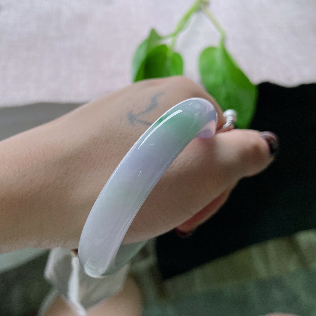 51.9/11.8/8.7正圈，飘色，水润细腻，优雅永不过时，甜美，洒金，无裂，ss50415a