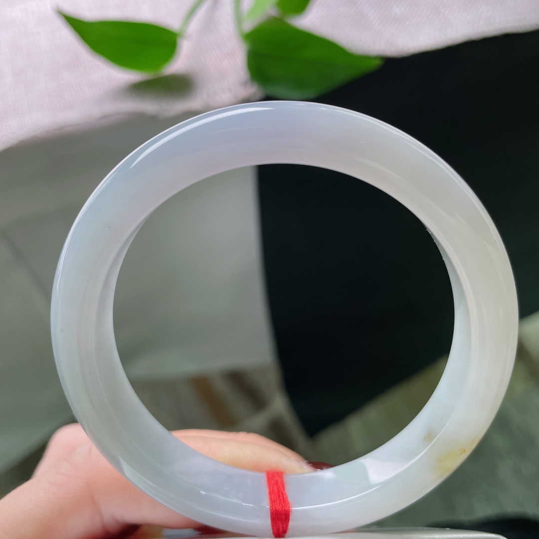 56.2/11.1/7.8，蓝紫正圈，水润细腻，种老，韵味中透露着优雅，洒金，无裂，ss51569a