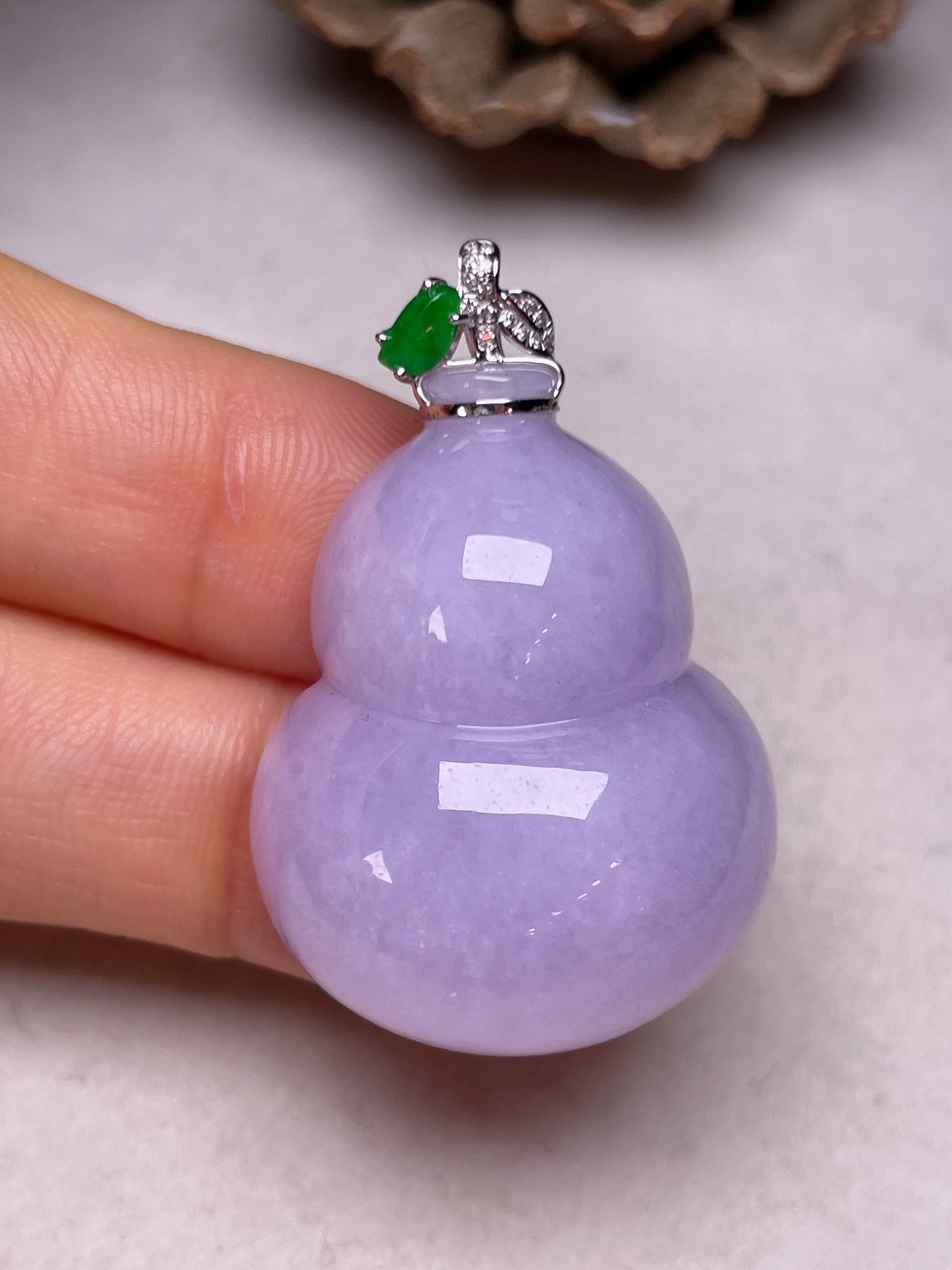 ️  18K金镶葫芦，冰糯种满紫，无裂，一手货源长36.8