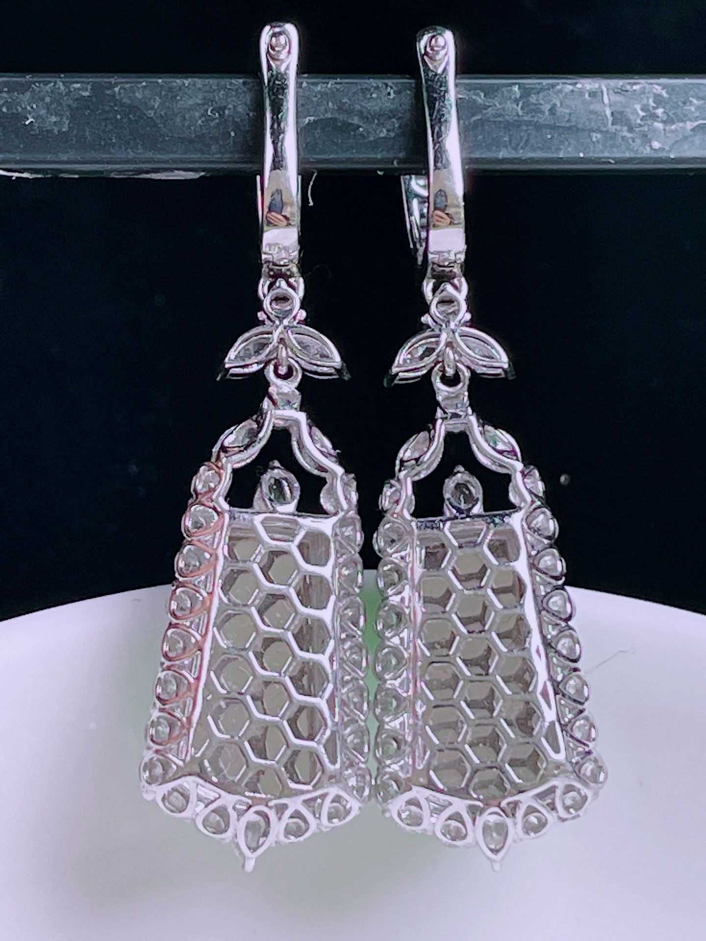 ️冰绿耳坠，老种起光，细底通透，尺寸：42/11.8/8.2，14.8/8.5mm0424