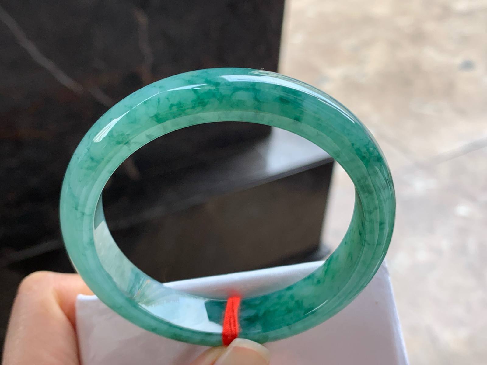 56.5-12.6-7.8

飘花手镯^_^飘花鲜艳