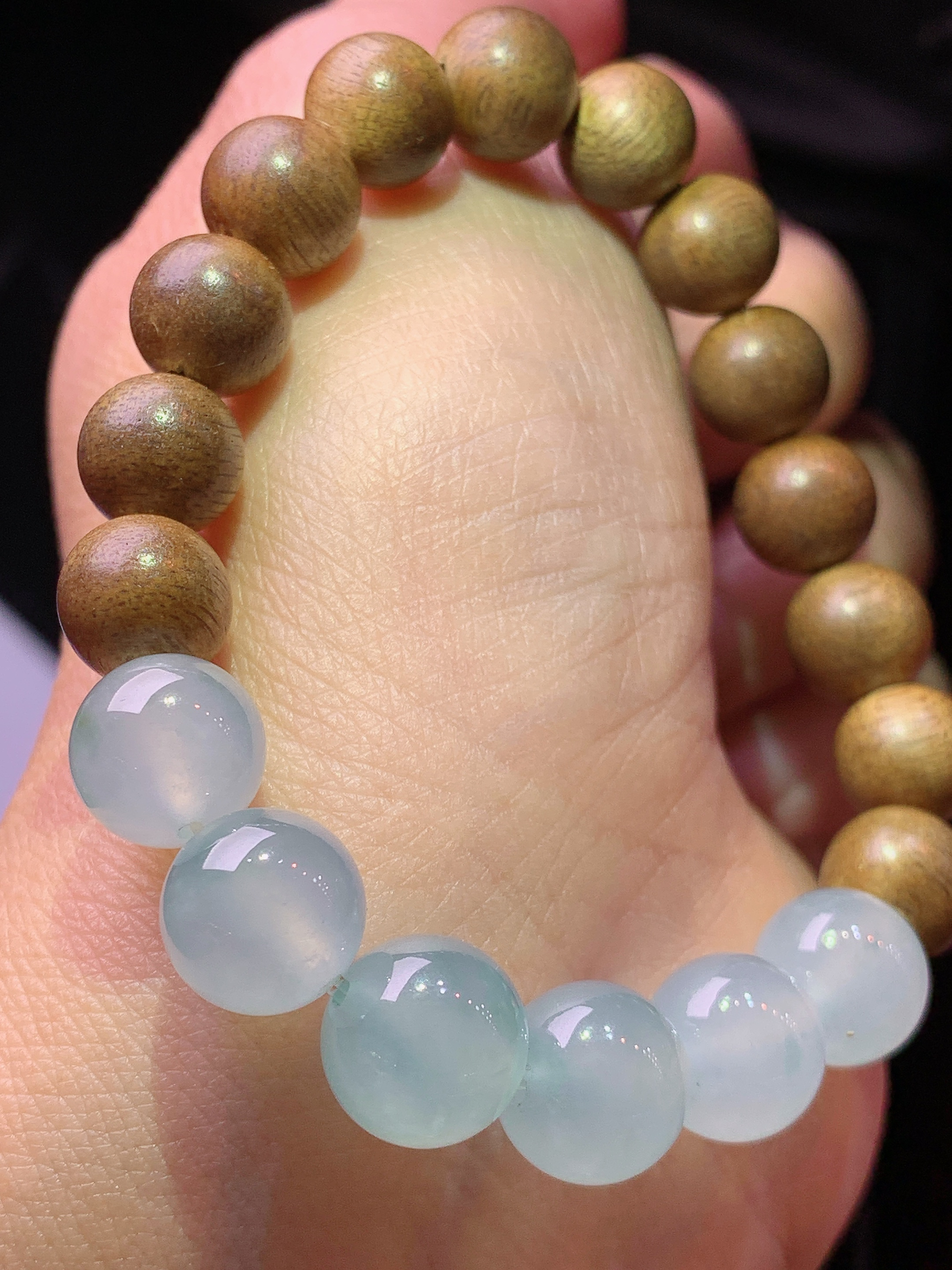 冰种圆珠手链 玉质细腻 色泽艳丽清新 水润亮眼 整体尺寸9.8c1