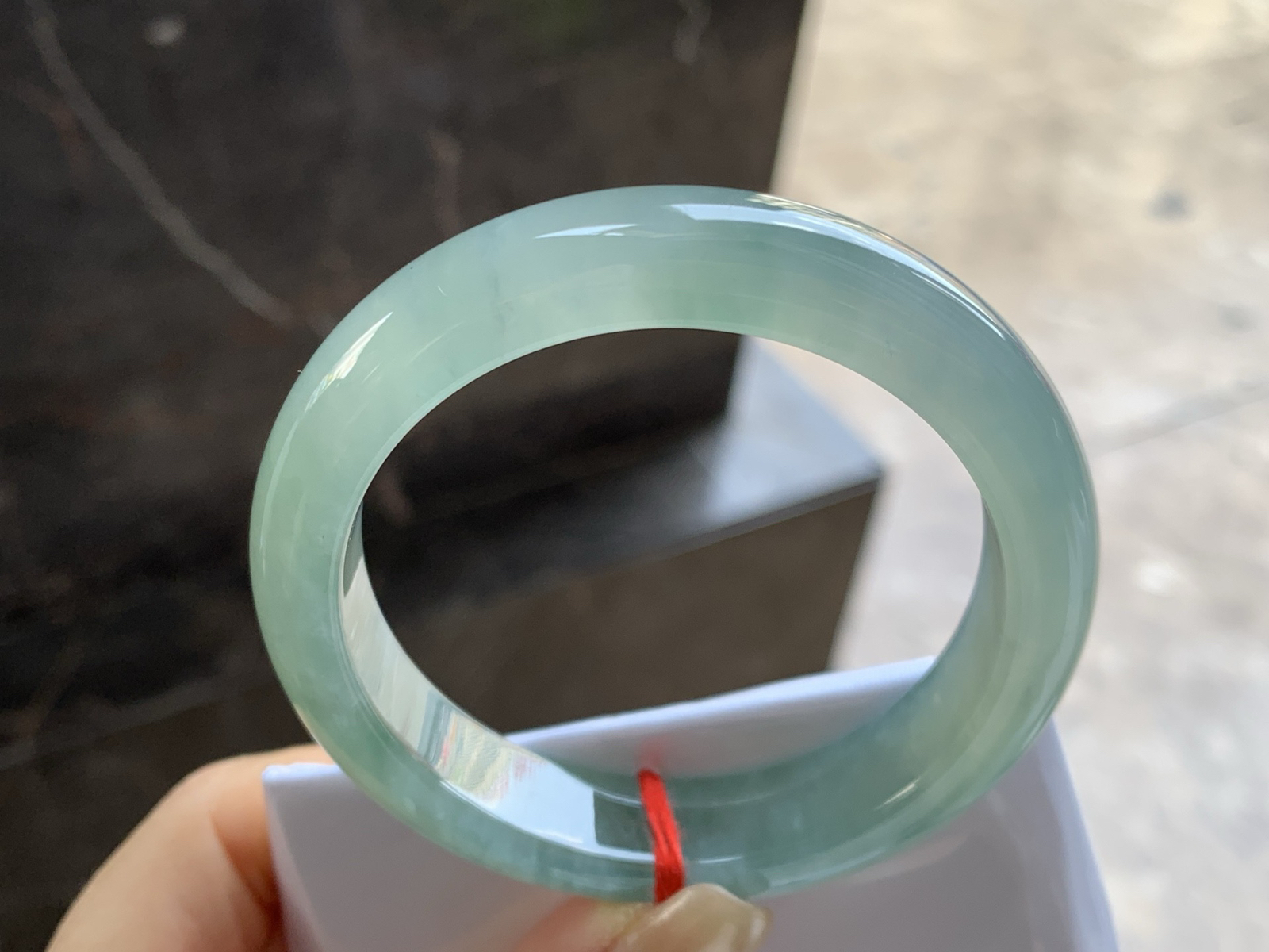 54-12-7.5
冰手镯^_^种老肉细～底色浓郁