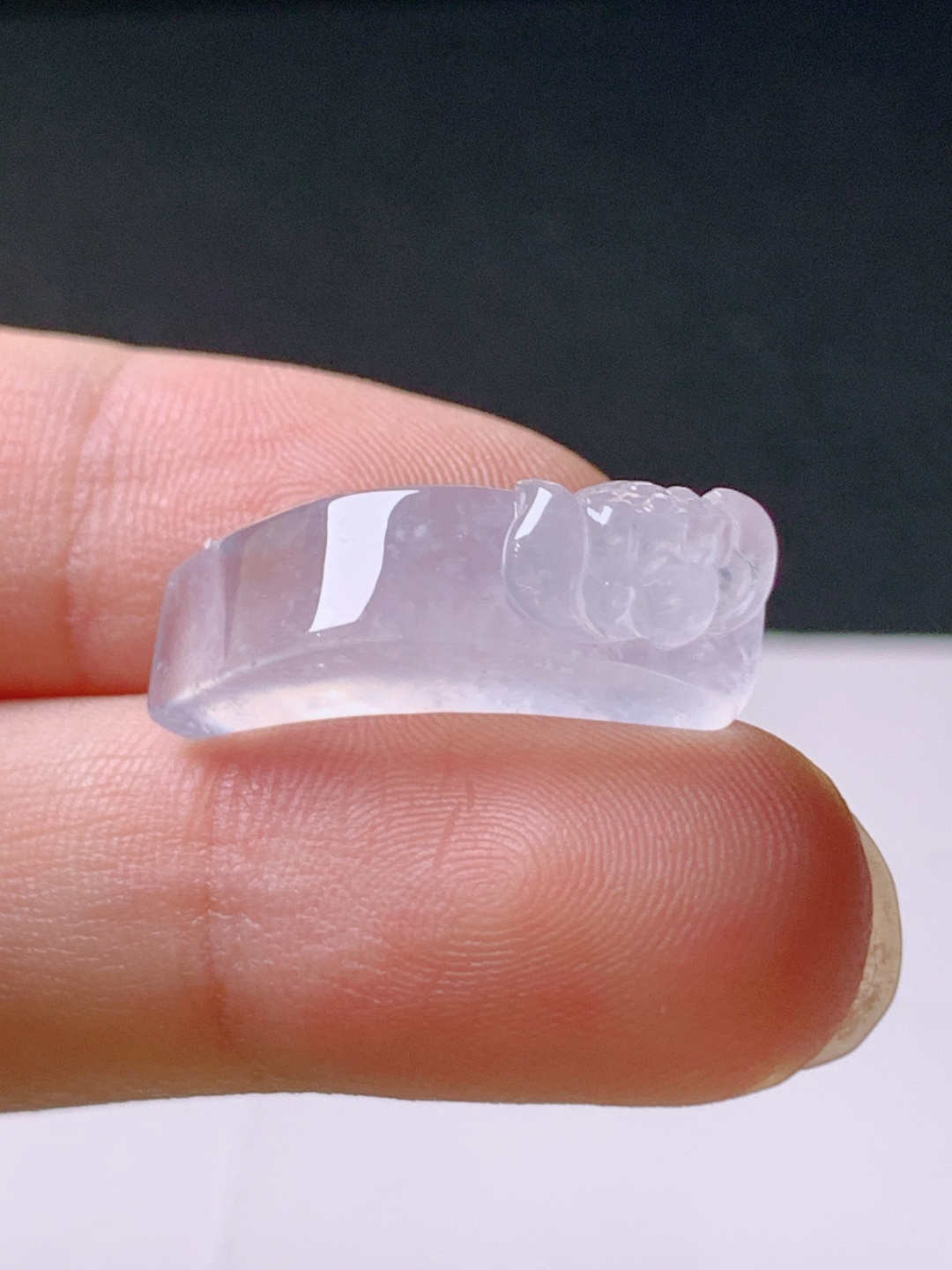 冰种马鞍形手牌，无裂通透水润，裸石23.5/6.2/8.8