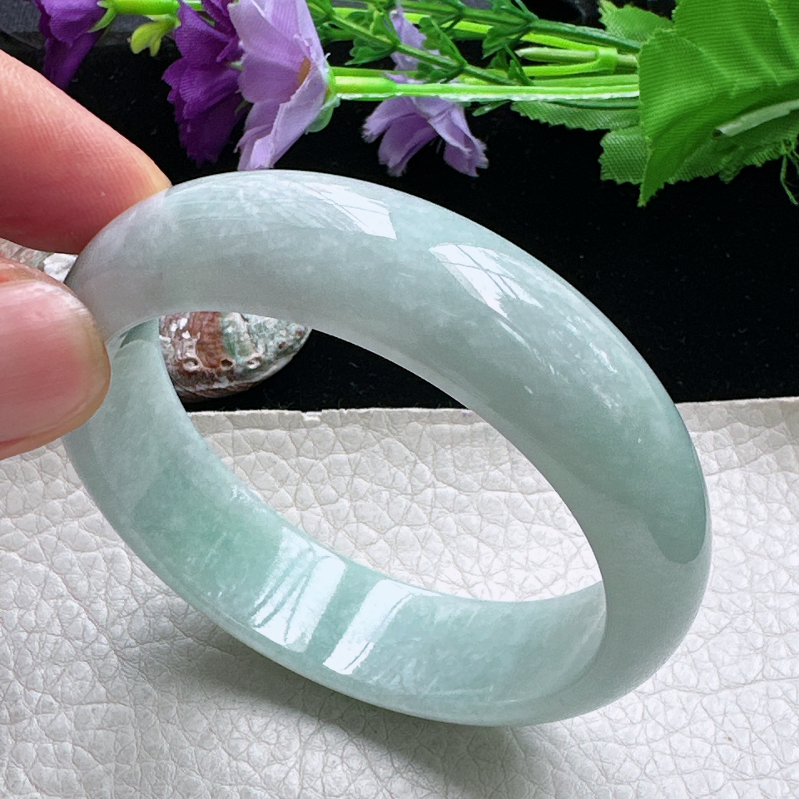 Ll自然光57圈口轮胎镯淡绿宽边厚装镯 正圈平安镯