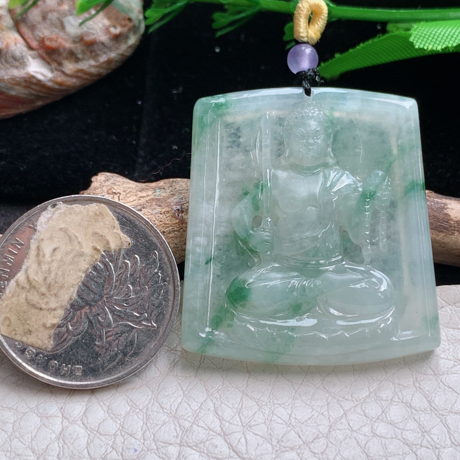 t实拍37.5*34*5.3缅甸翡翠A货精雕冰飘花不动冥王 生肖守护神玉吊坠 玉挂件