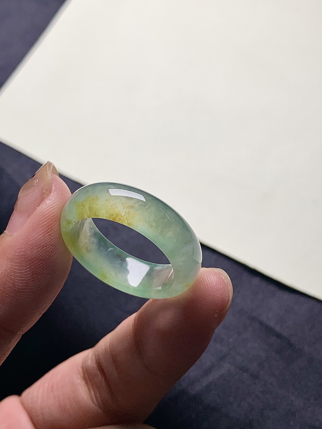 指环，颜色艳丽火辣，韵味十足，尺寸：19.3*7.2*3.6，asd6424