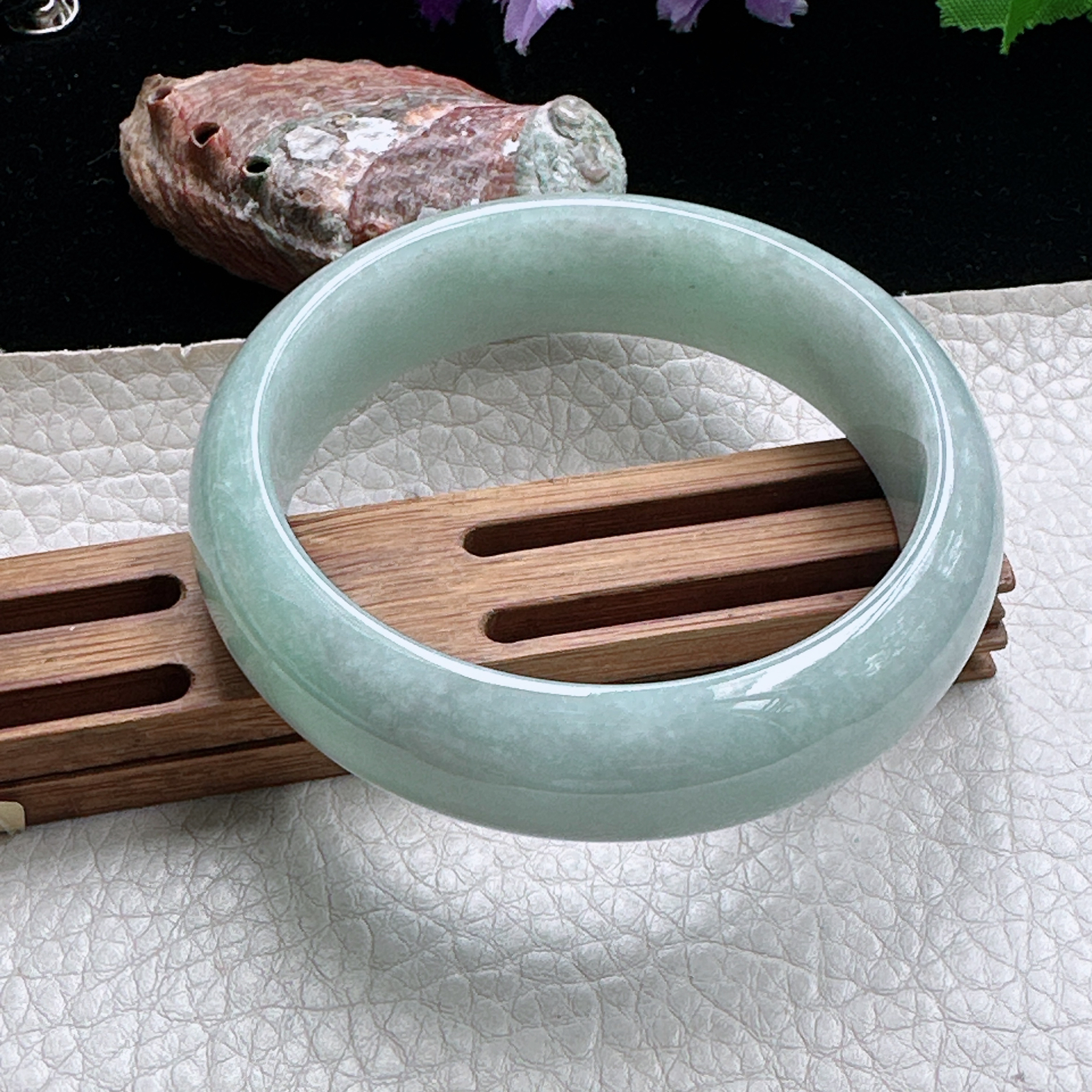 Ll自然光57圈口轮胎镯淡绿宽边厚装镯 正圈平安镯