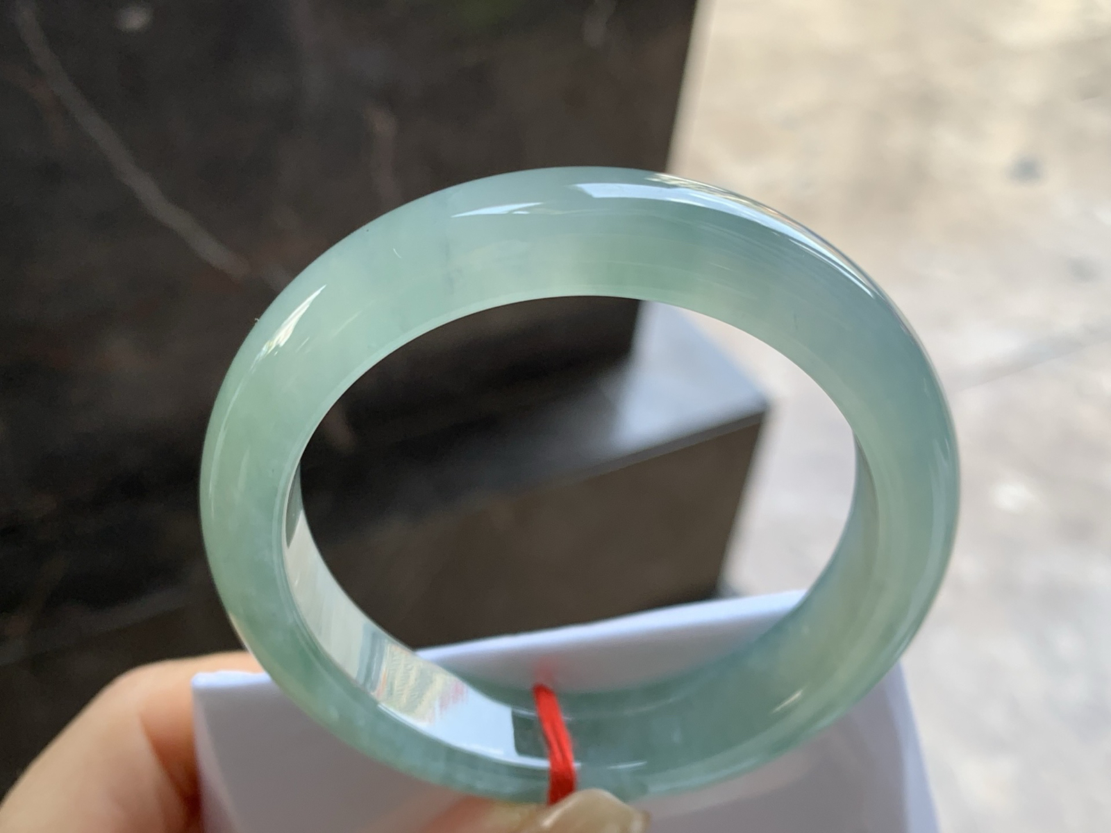 54-12-7.5
冰手镯^_^种老肉细～底色浓郁