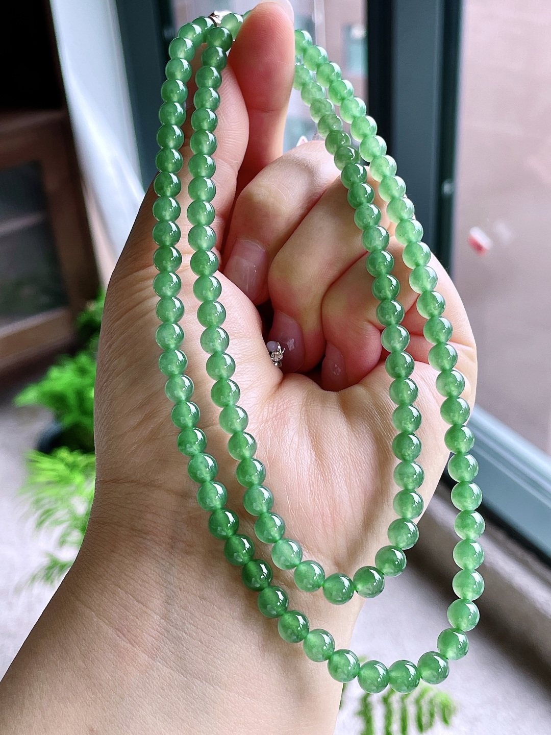 冰晴绿珠链圆珠珠子珠链，缅甸，性比高，6mm，32cm，41.6克