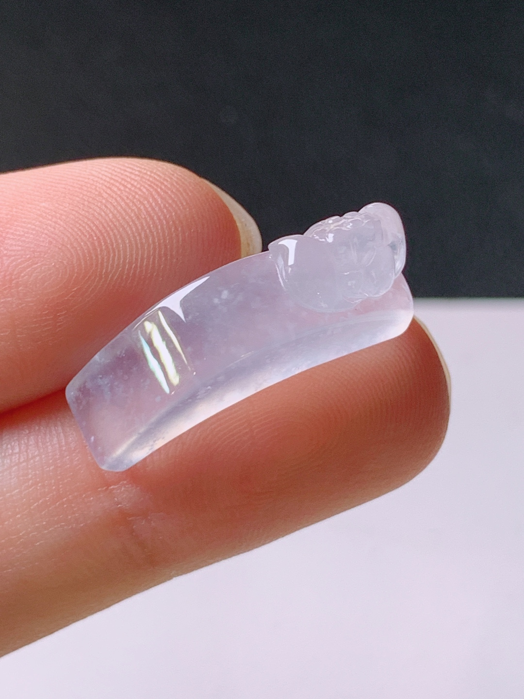 冰种马鞍形手牌，无裂通透水润，裸石23.5/6.2/8.8