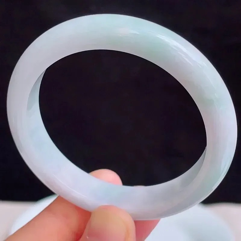 55.5圈有种有色天然翡翠A货淡紫玉手镯好种水春彩水润手镯50.76g