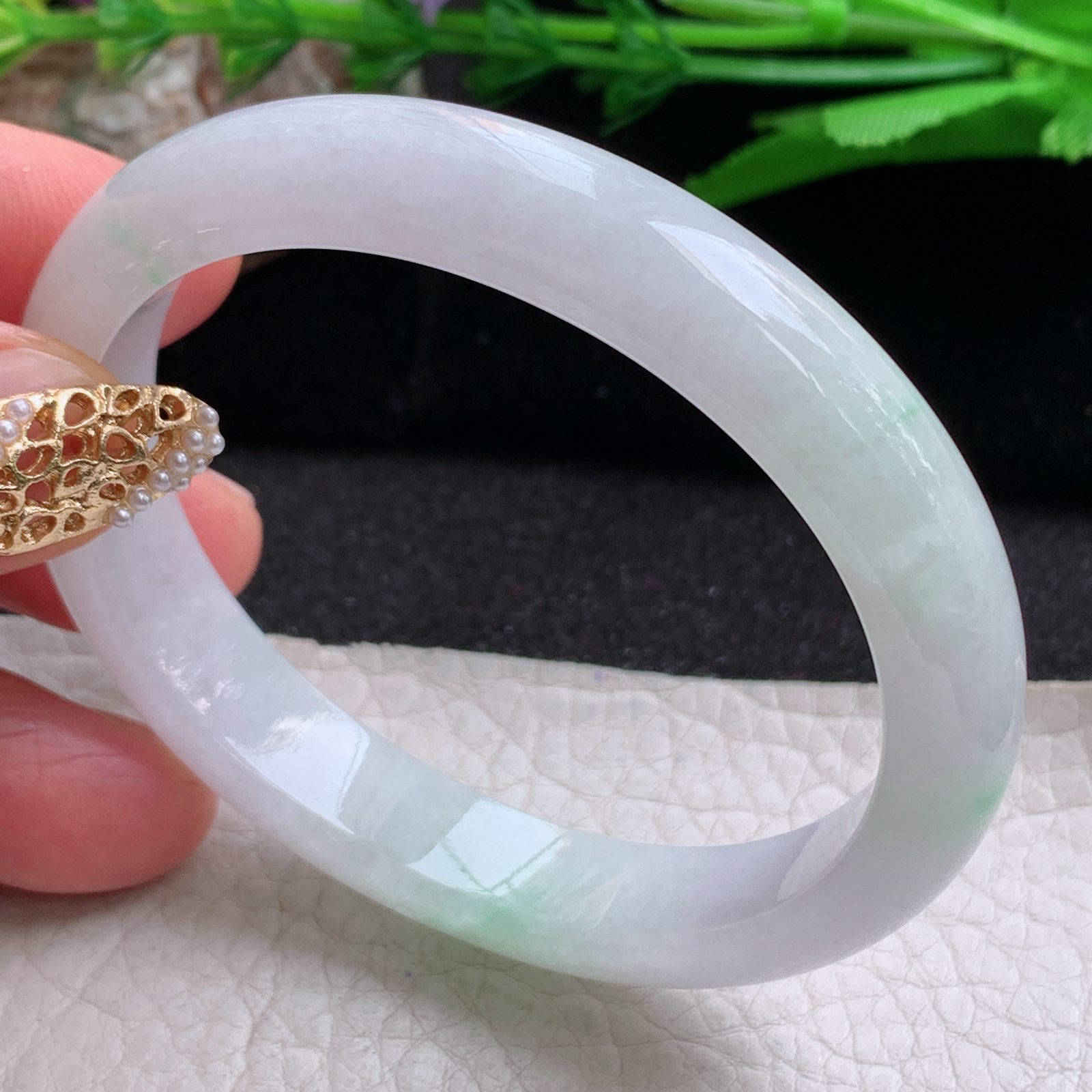 nr实拍54.8*48.5*11*7贵妃镯 天然缅甸翡翠a货手镯清新蛋形玉镯子
