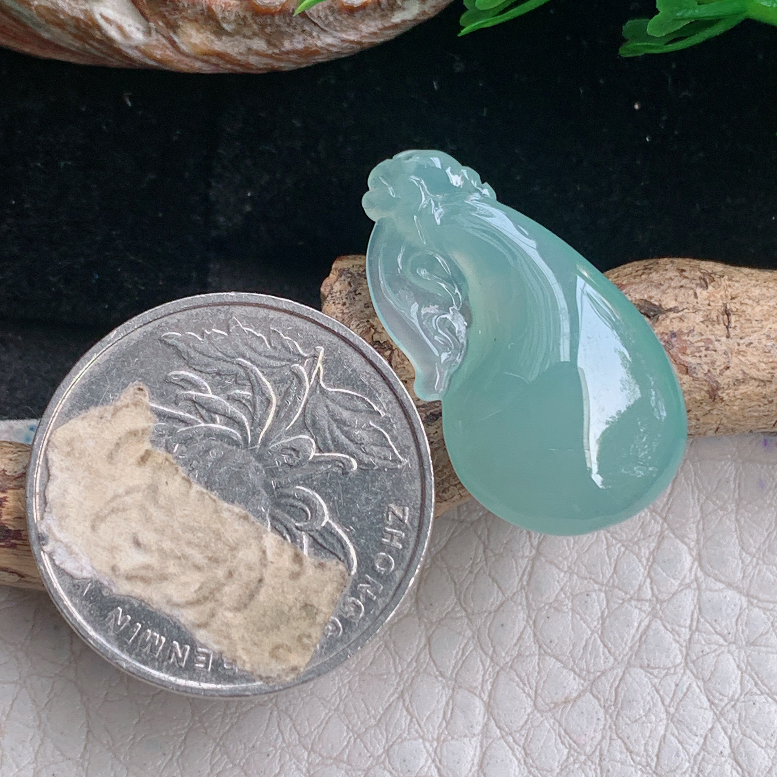 lz实拍27.5*15*6.2天然缅甸翡翠冰晴钱袋 代代有钱玉吊坠 玉挂件