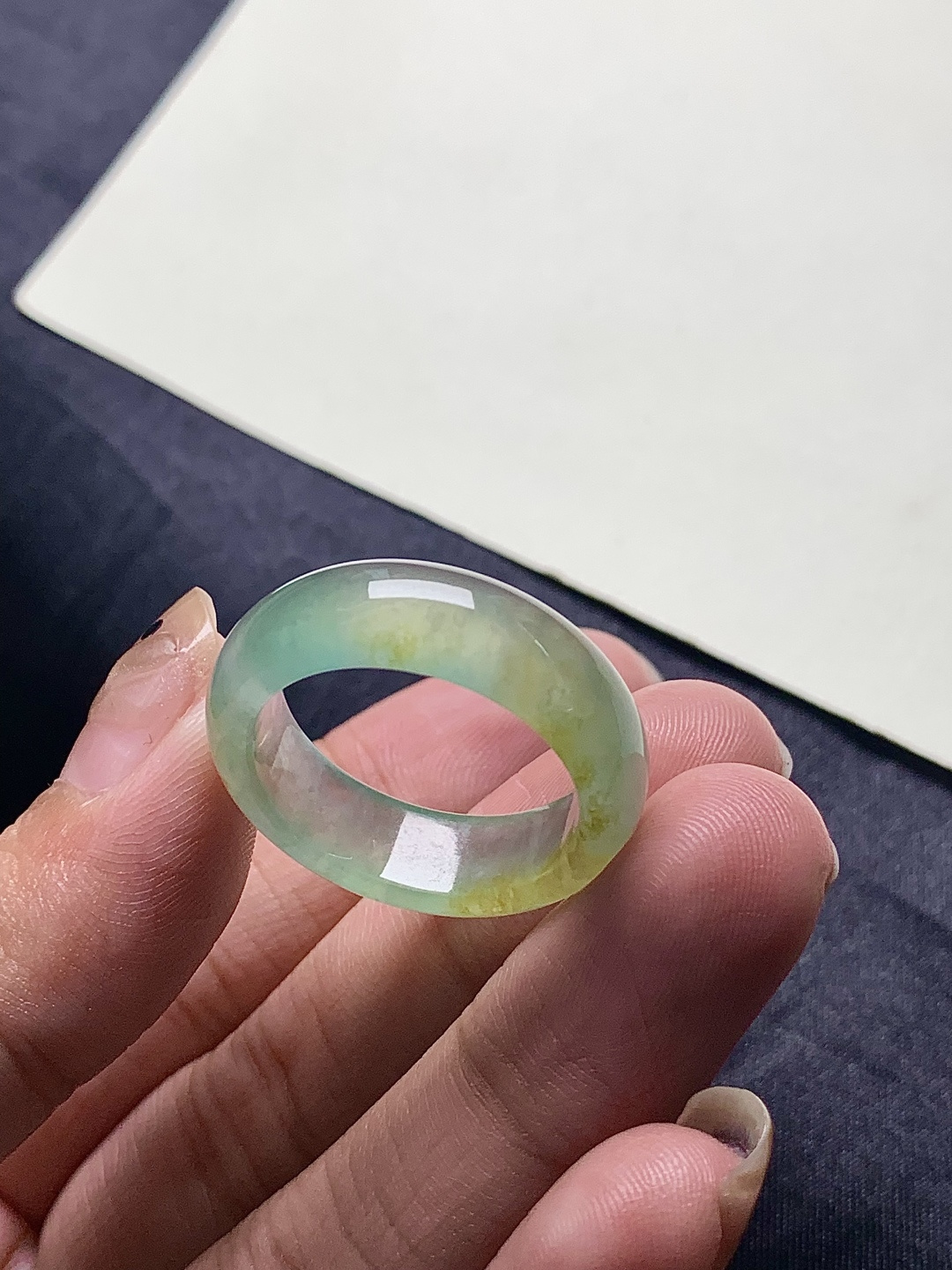 指环，颜色艳丽火辣，韵味十足，尺寸：19.3*7.2*3.6，asd6424