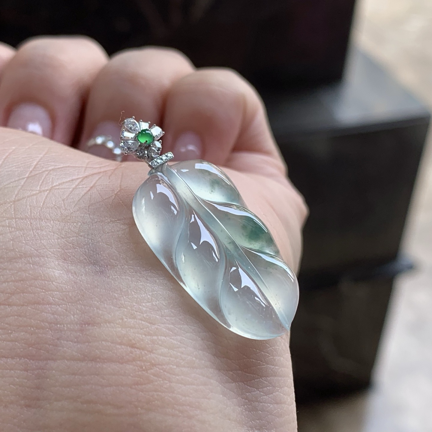 冰种飘花玉叶^_^ 种老 金扣