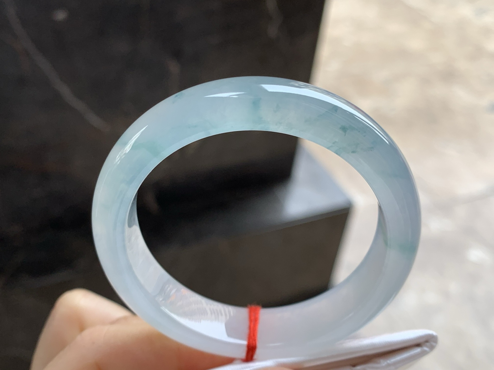 50.5-12.5-7.8

冰种飘花小圈口手镯^_^冰味十足～精品小圈口