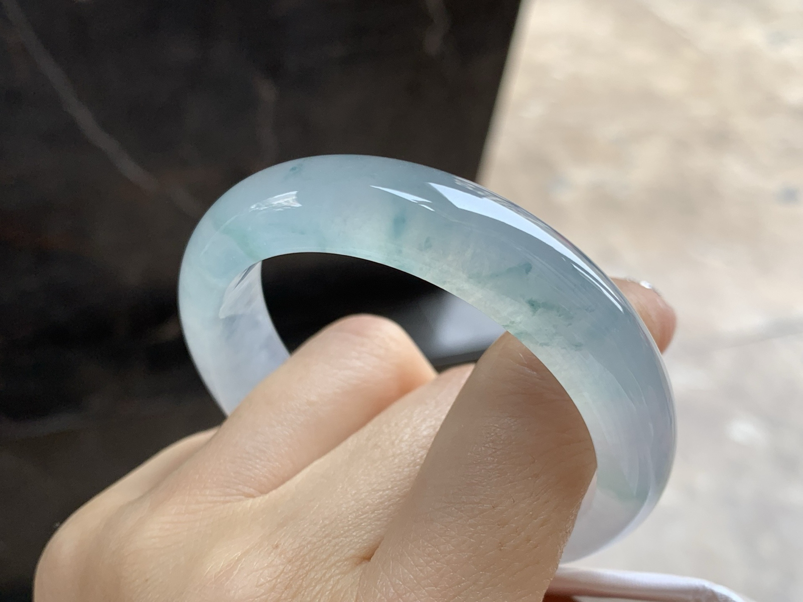 50.5-12.5-7.8

冰种飘花小圈口手镯^_^冰味十足～精品小圈口