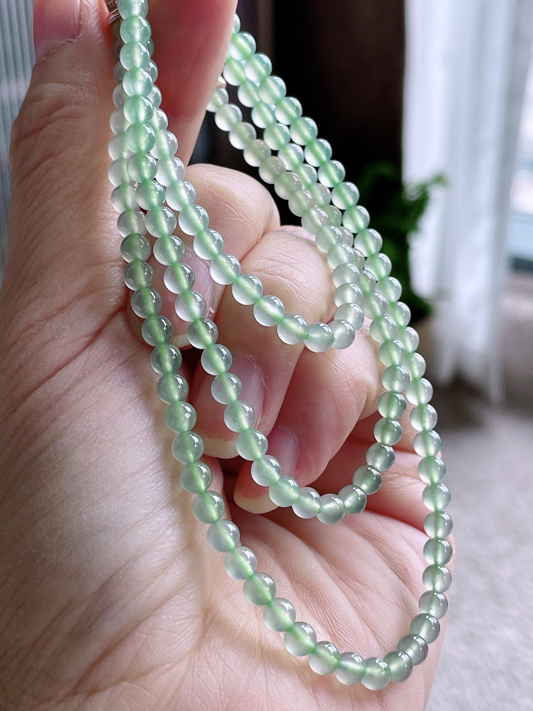 冰晴绿珠链圆珠珠子珠链，缅甸，性比高，4mm，29cm，19克