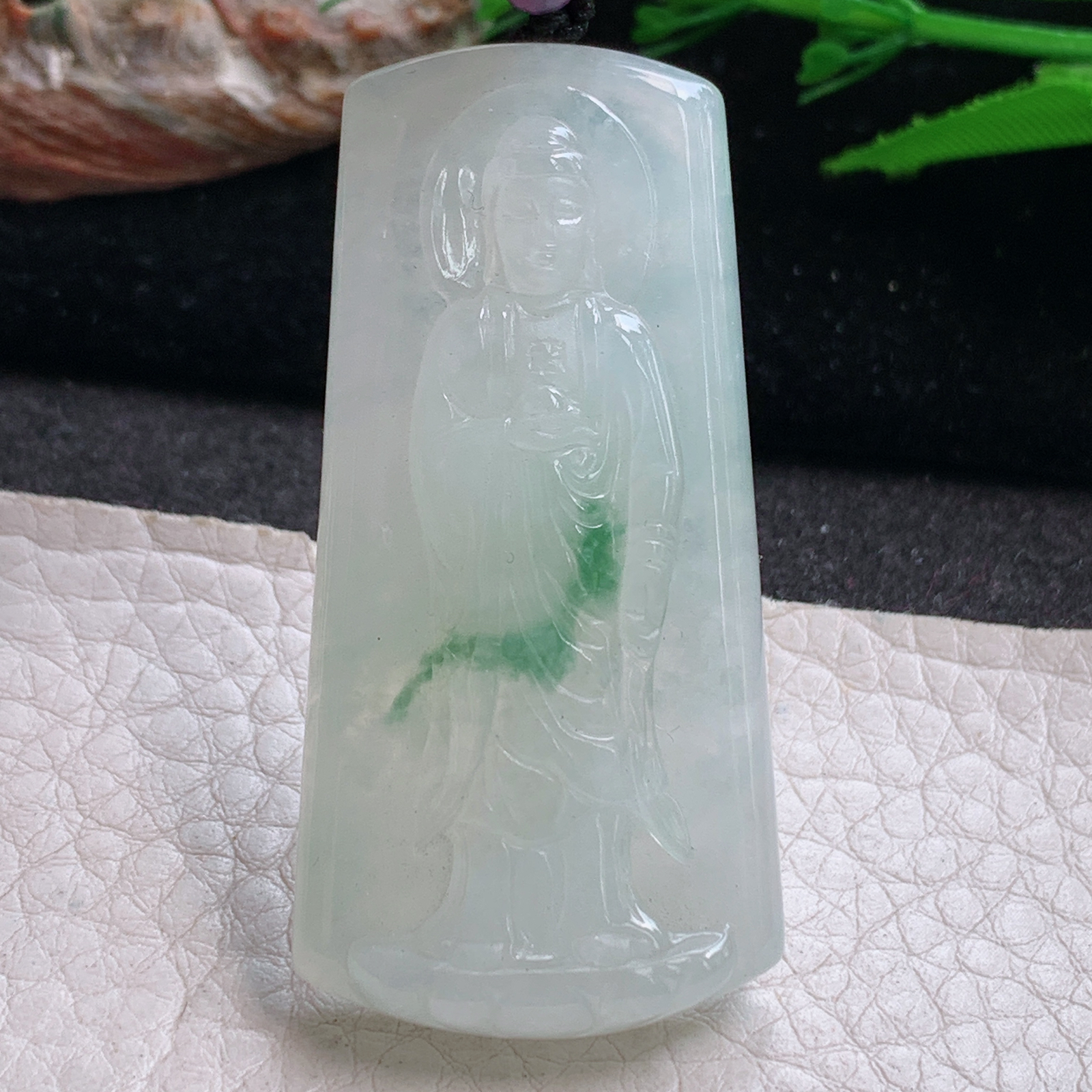 t实拍50*25*7.3缅甸翡翠A货精雕冰飘花立体大日如来佛祖玉吊坠 玉挂件