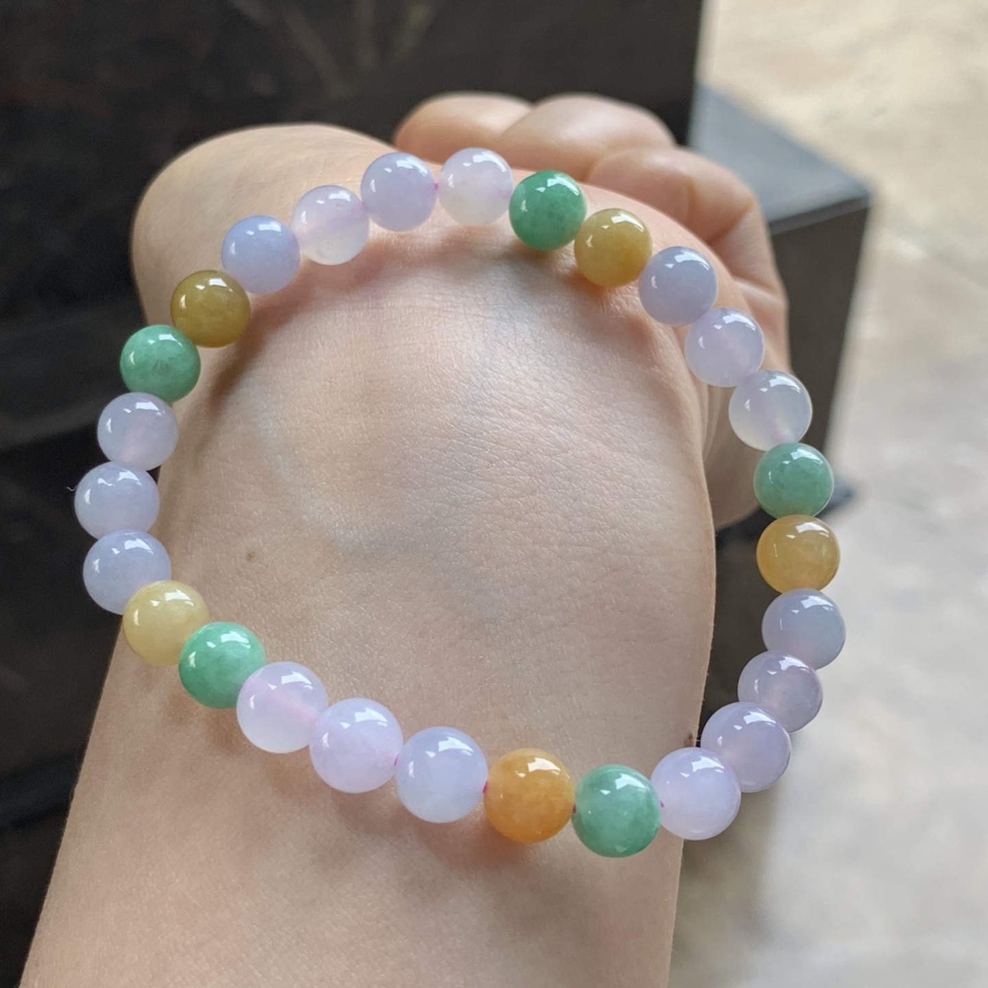 彩色手串

鲜艳