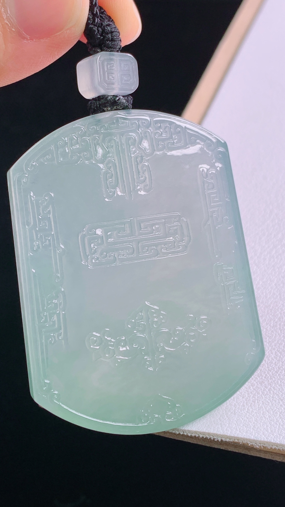 ️冰种仿古牌，冰透起光，底子细腻，无裂，尺寸60.0/50.3/5.8mm，22