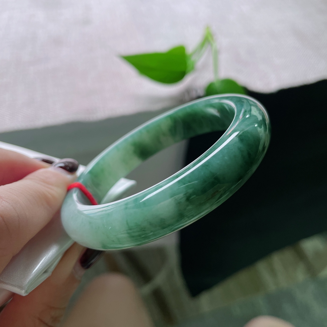 54.9/12.2/8.4飘花正圈，水润细腻，婉间风华，贵气，无裂，ss51346a