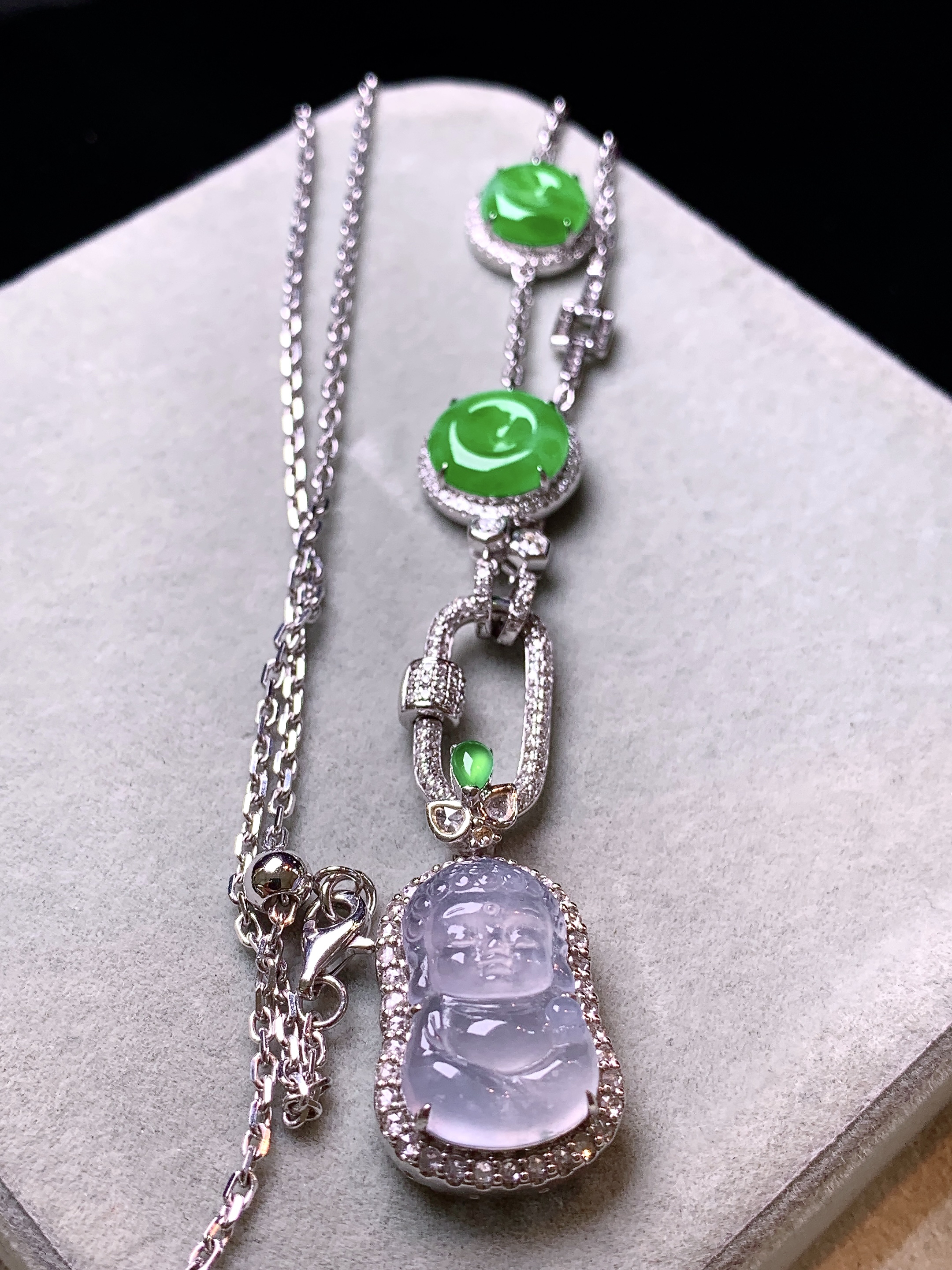 18k金钻镶嵌冰种宝宝佛搭配阳绿平安扣多用项链 玉质细腻 色泽艳丽清新 水润亮眼 整体尺寸27*14*7.5m5