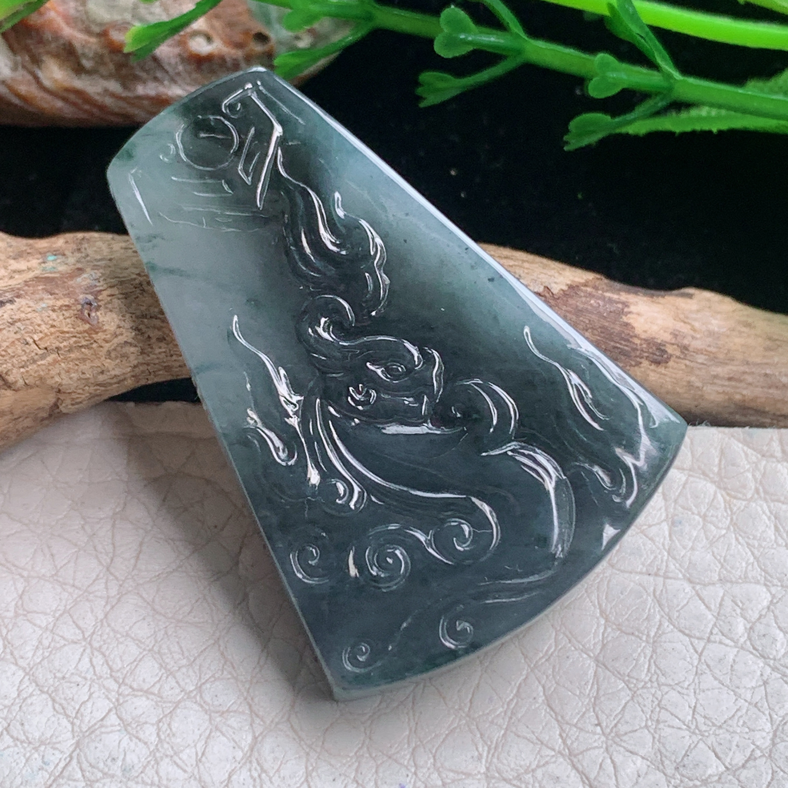 lz实拍41.3*28.8*5.8天然缅甸翡翠乌鸡种吉祥如意玉吊坠 玉挂件