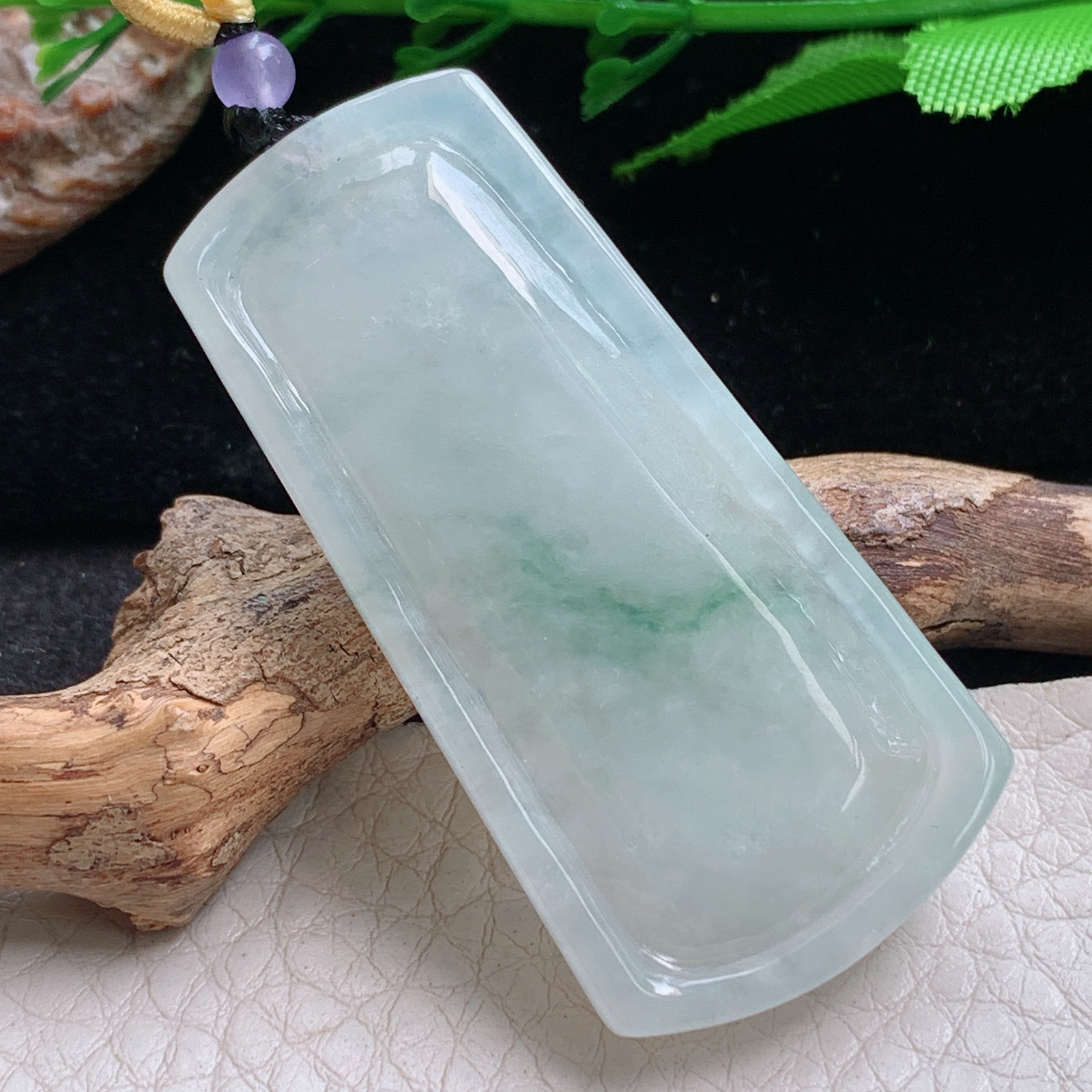 t实拍50*25*7.3缅甸翡翠A货精雕冰飘花立体大日如来佛祖玉吊坠 玉挂件