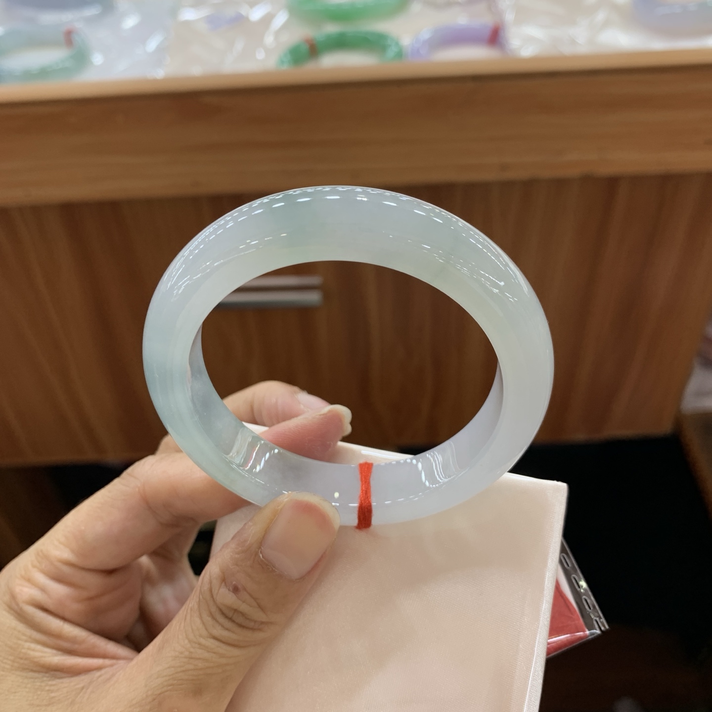 042332JM  冰飘花正圈翡翠手镯  54.5-12.7-9.2，编号042332JM