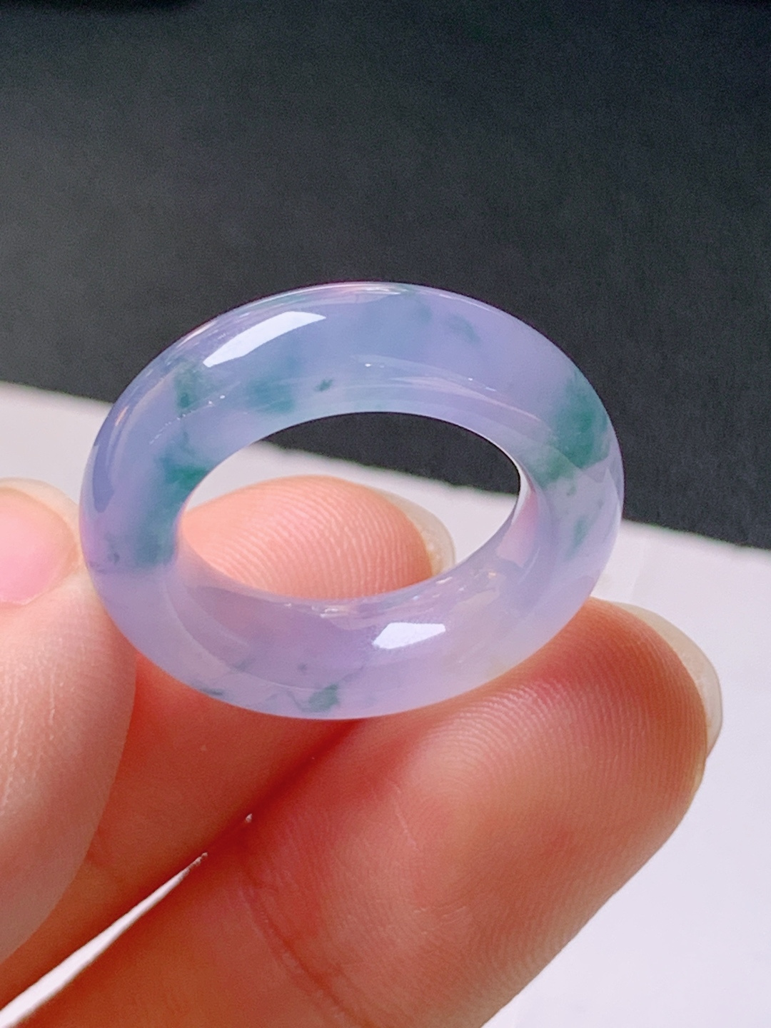 ️ 指环，无裂，色正水润，裸石23.5-5.8-4.2