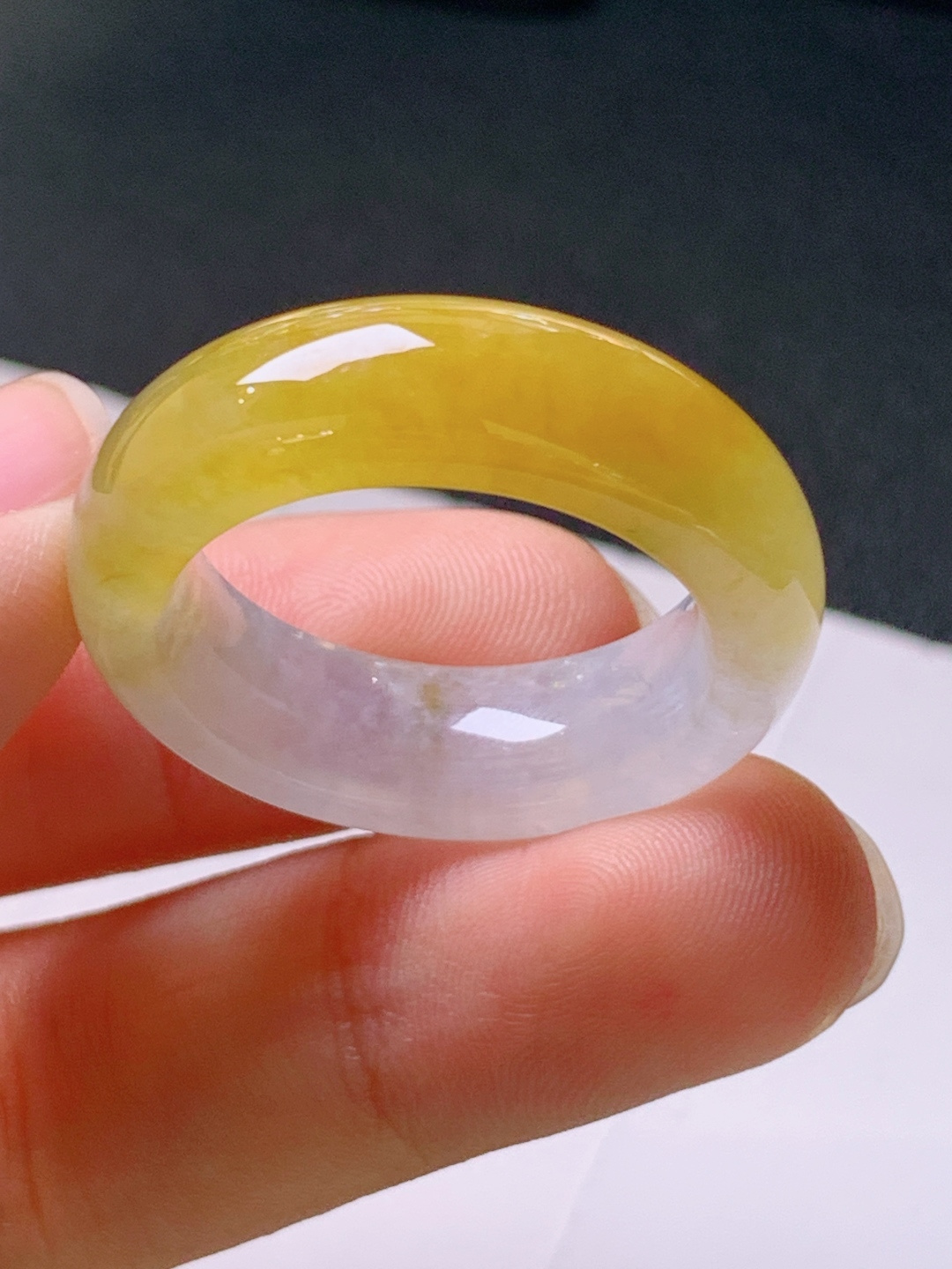 ️ 冰黄翡指环，无裂色正饱满，裸石29.4/7.7/5.1，圈口22